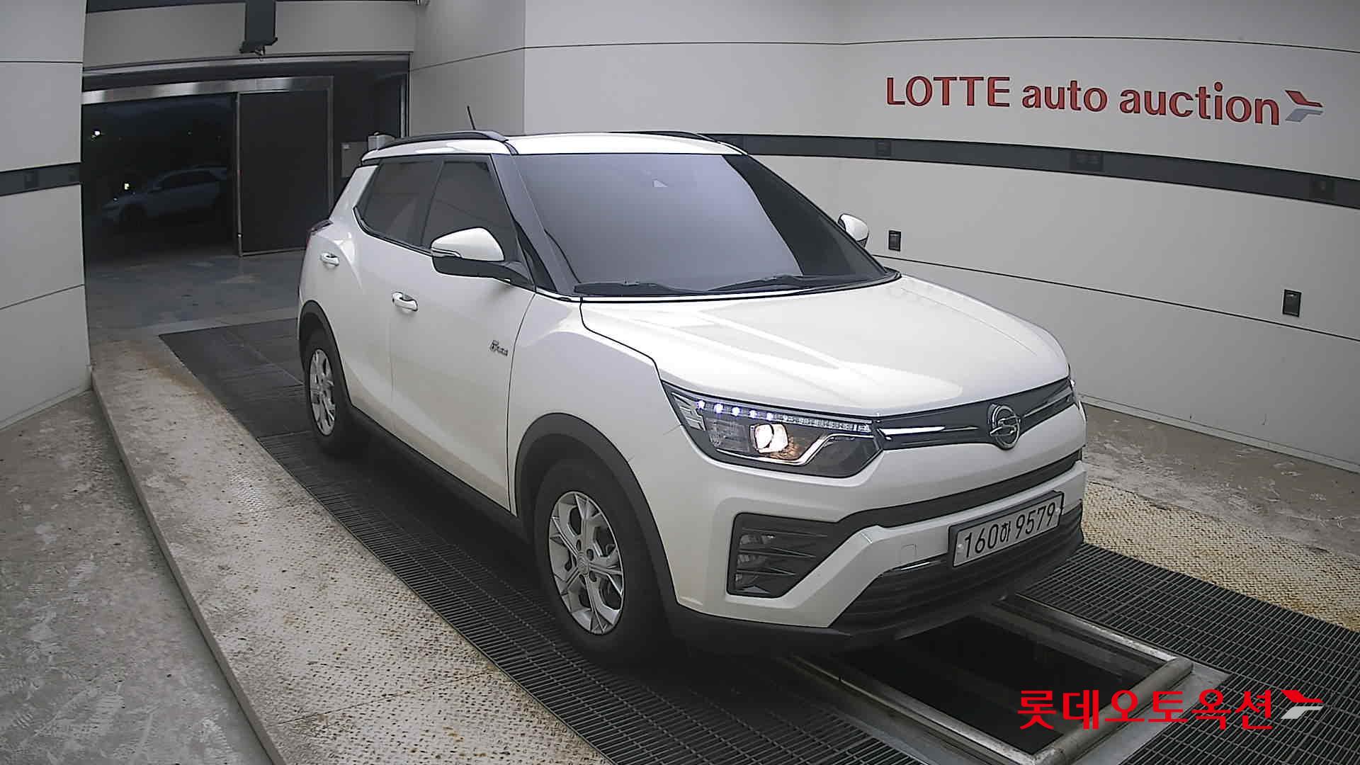 2022 - ssangyong tivoli