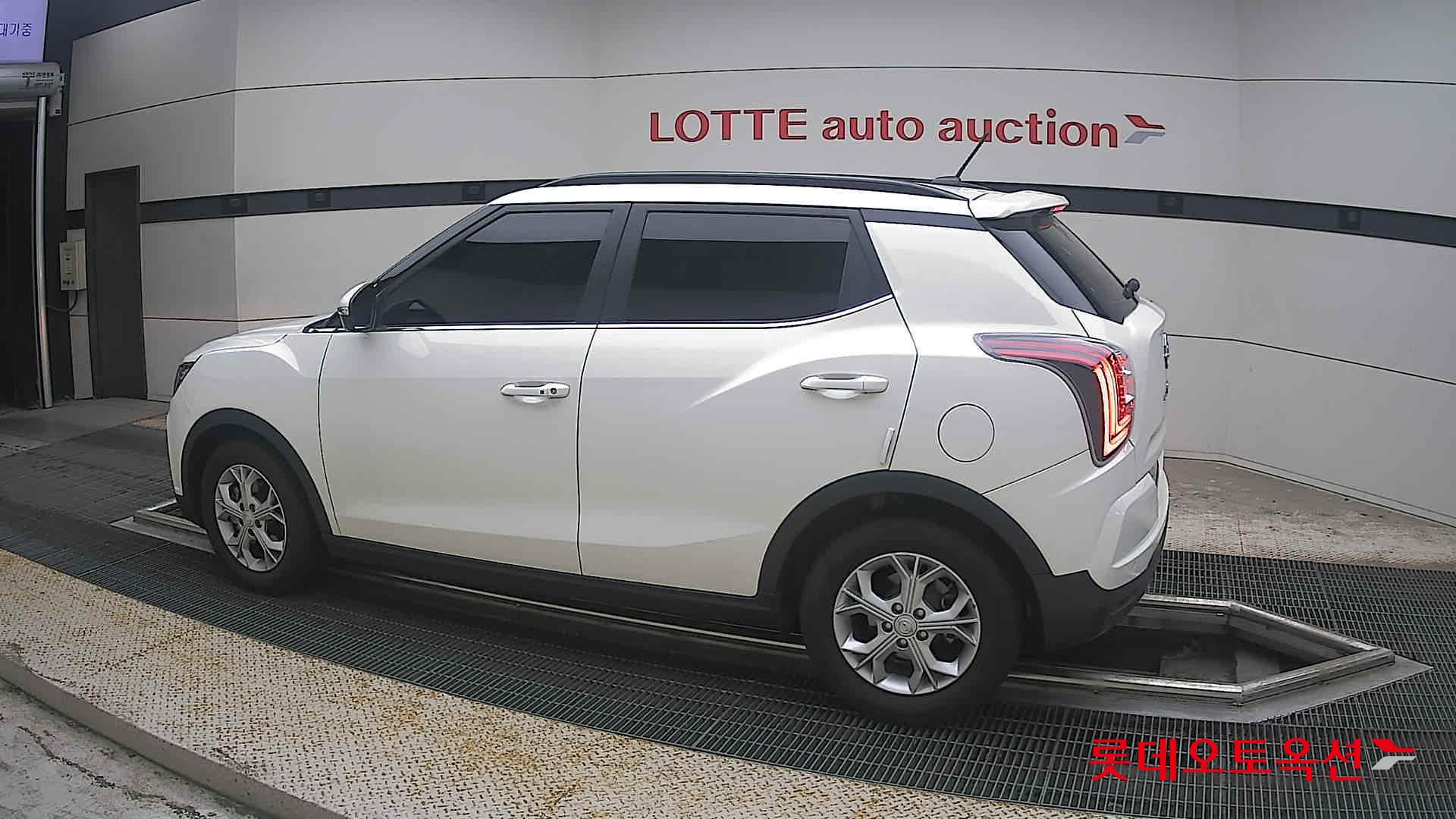 2022 - ssangyong tivoli