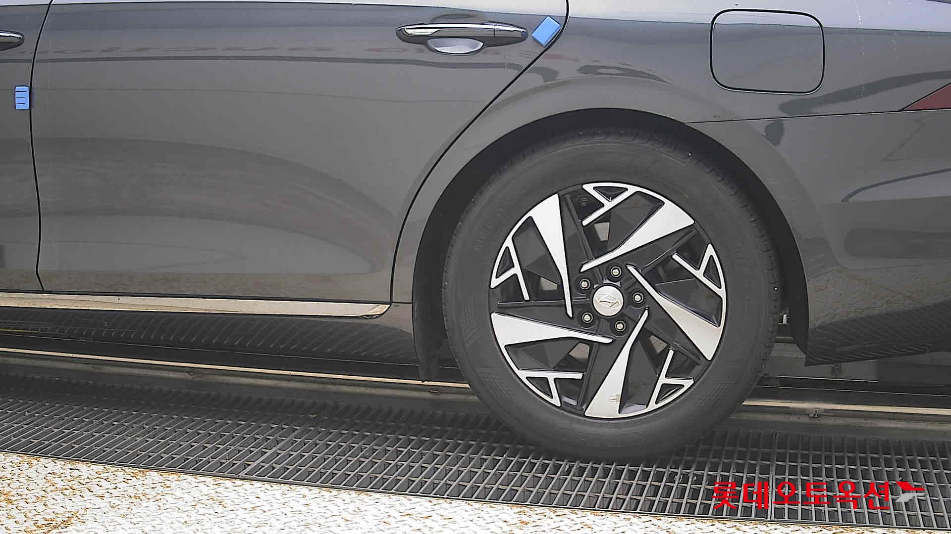2023 - hyundai grandeur
