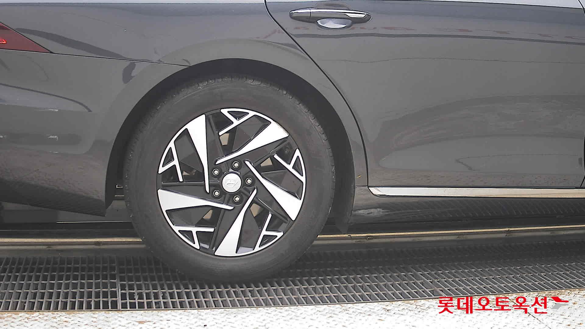 2023 - hyundai grandeur