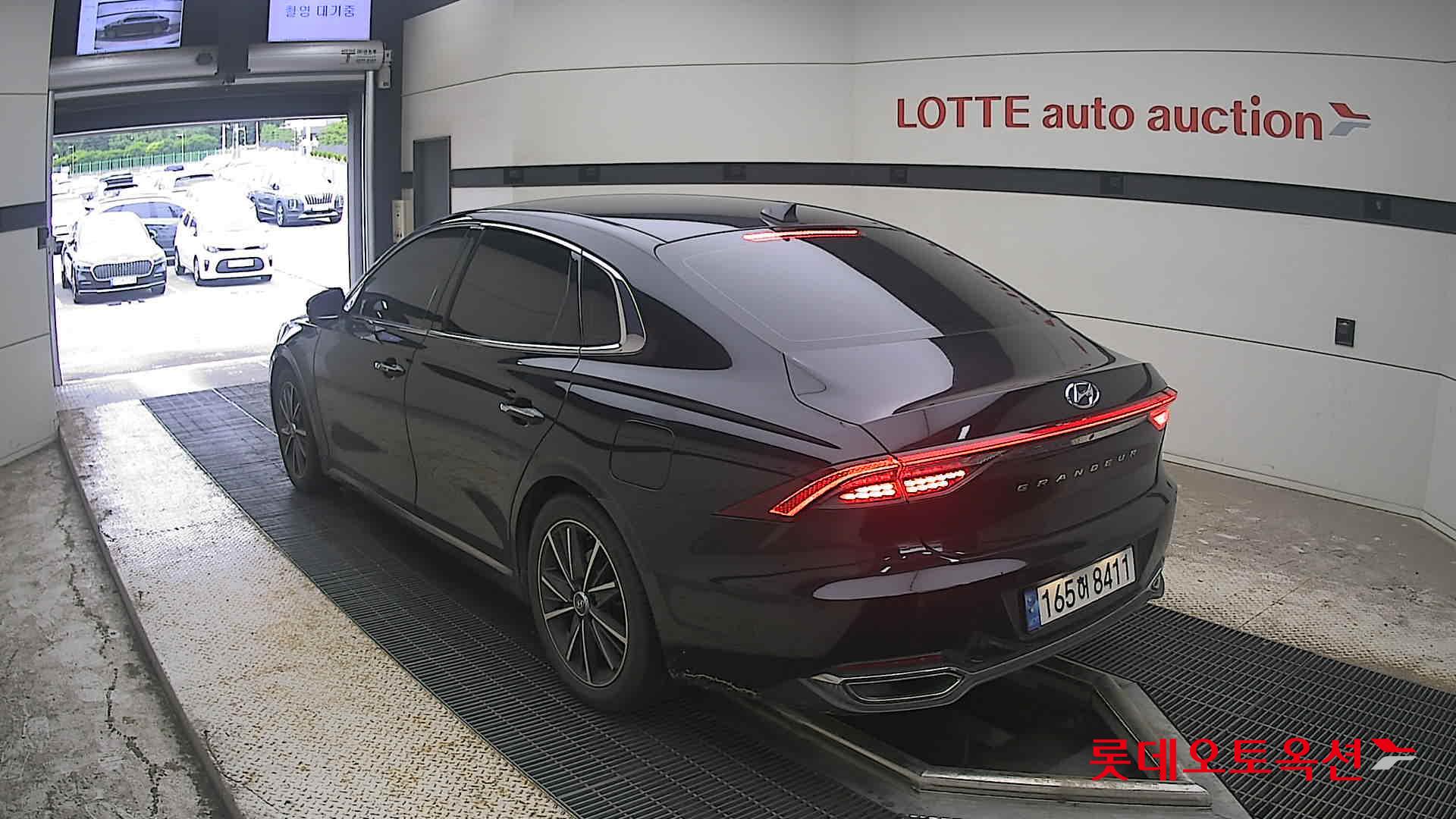 2022 - hyundai grandeur