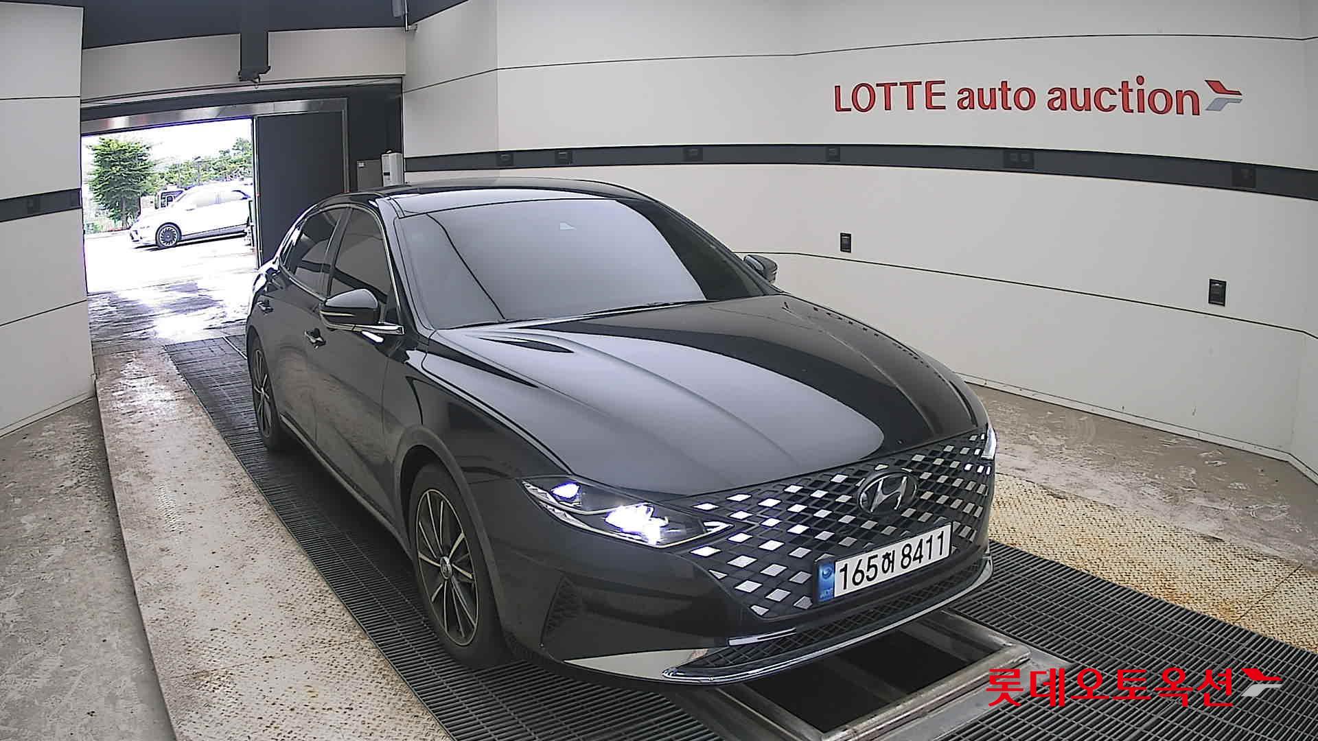 2022 - hyundai grandeur