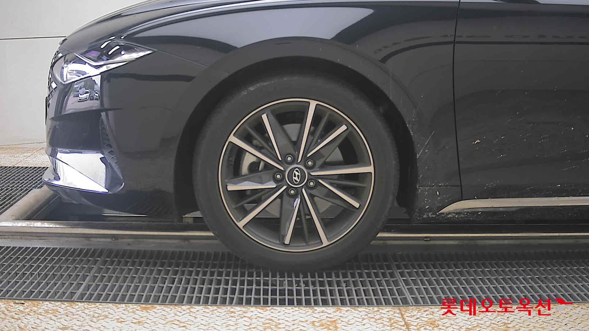2022 - hyundai grandeur