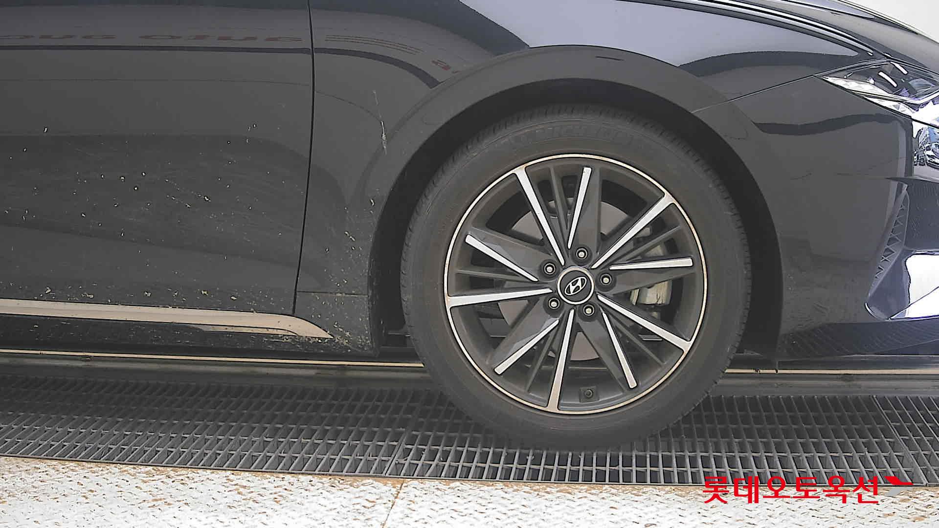 2022 - hyundai grandeur