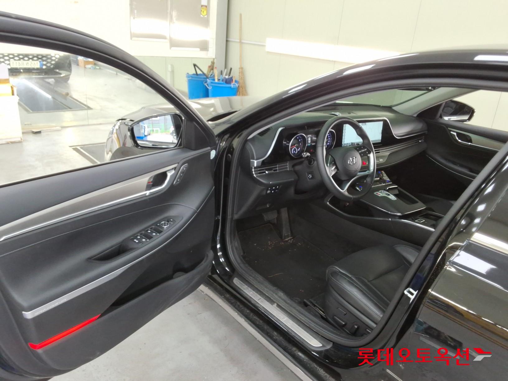 2022 - hyundai grandeur