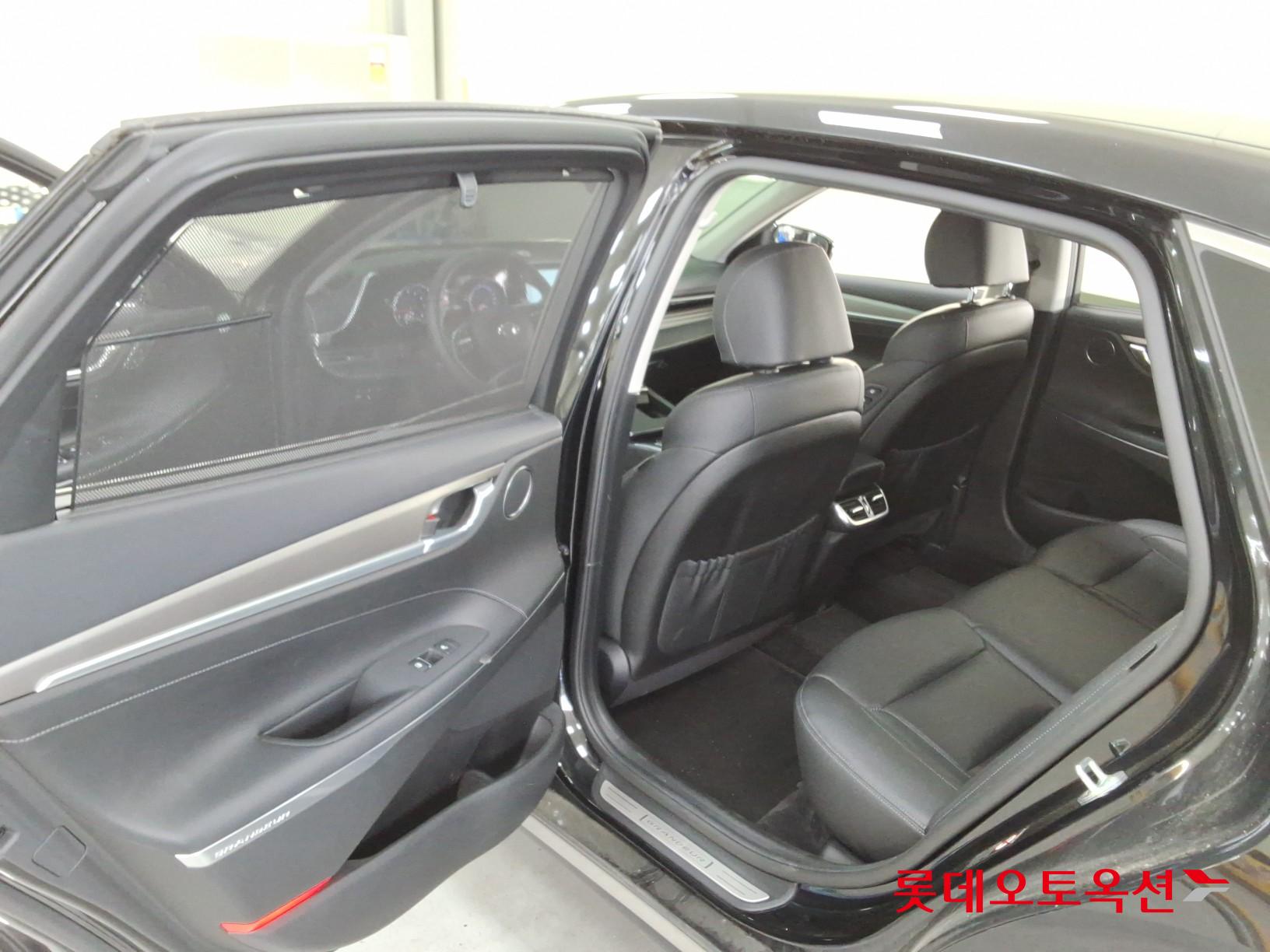 2022 - hyundai grandeur