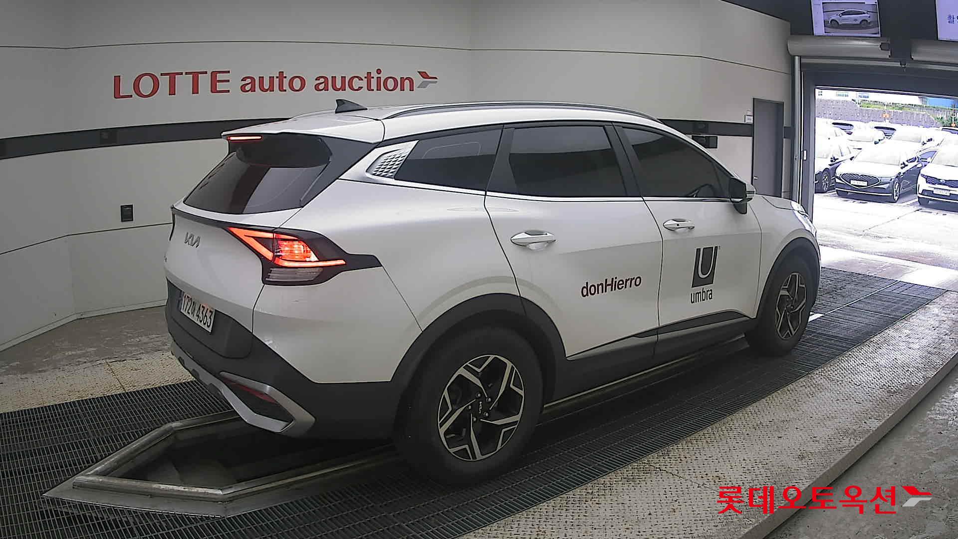 2022 - kia sportage