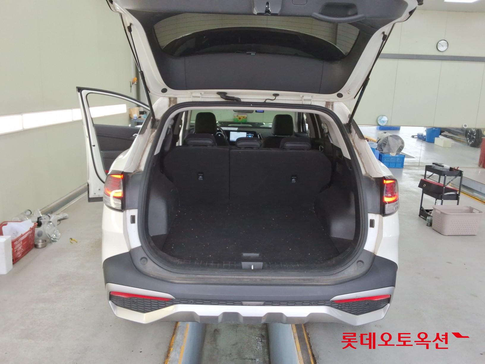 2022 - kia sportage