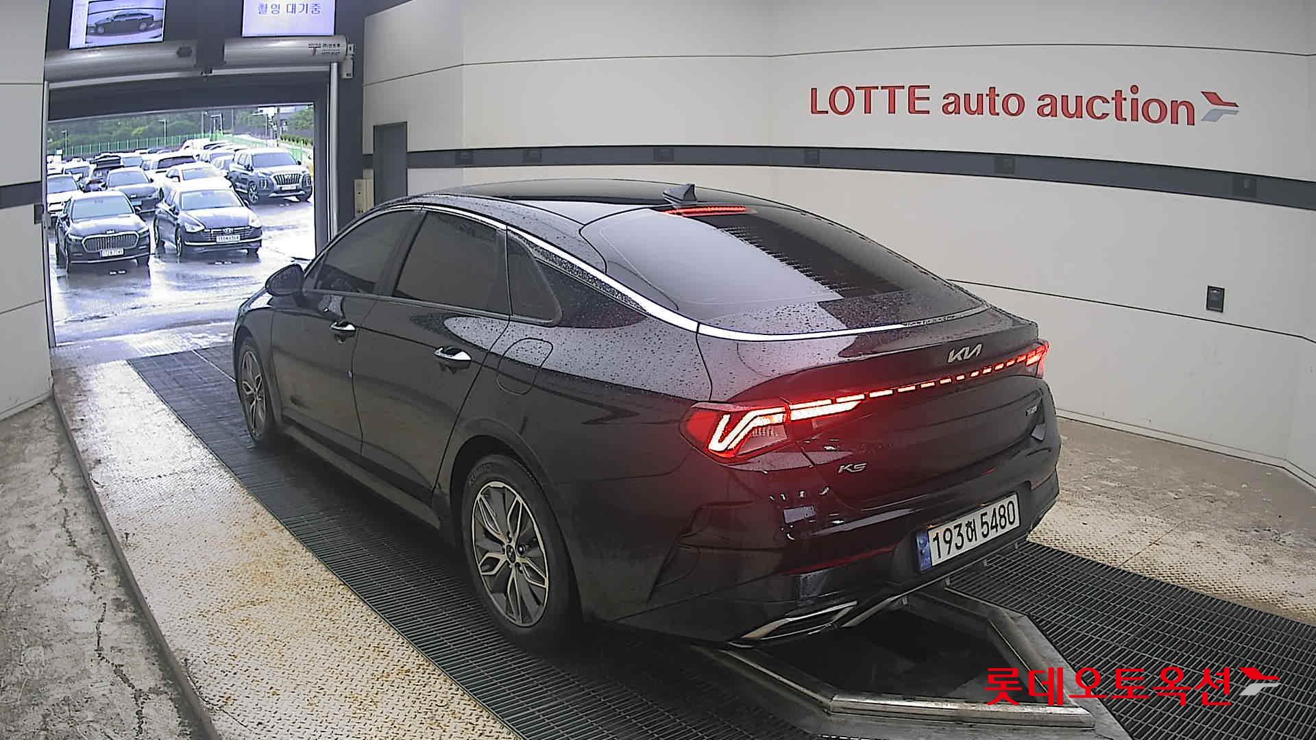 2022 - kia k5