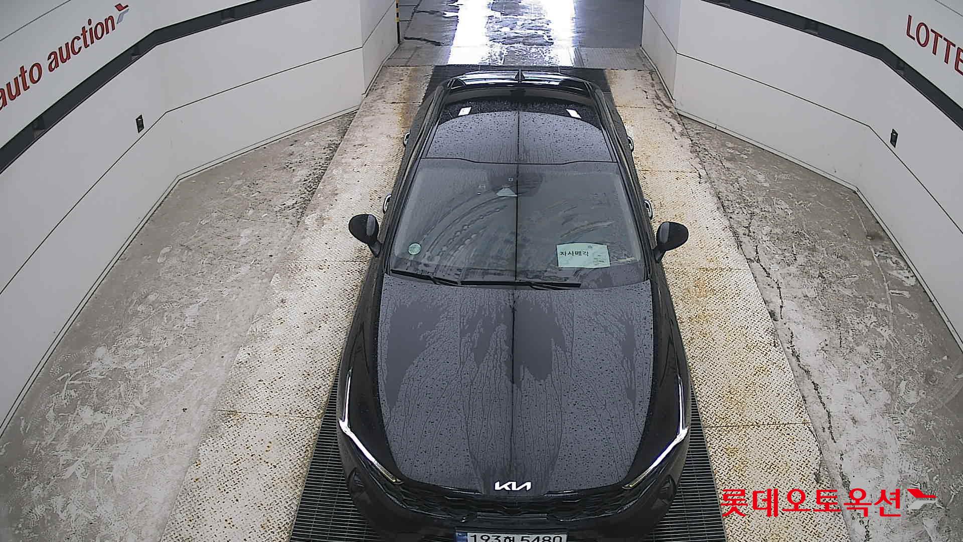 2022 - kia k5