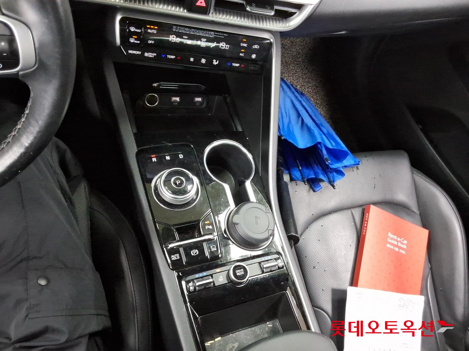 2022 - kia k5