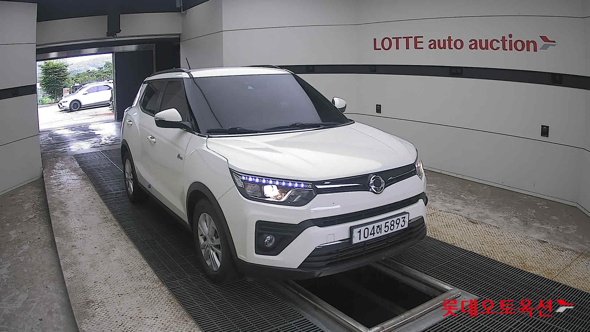 2021 - ssangyong tivoli