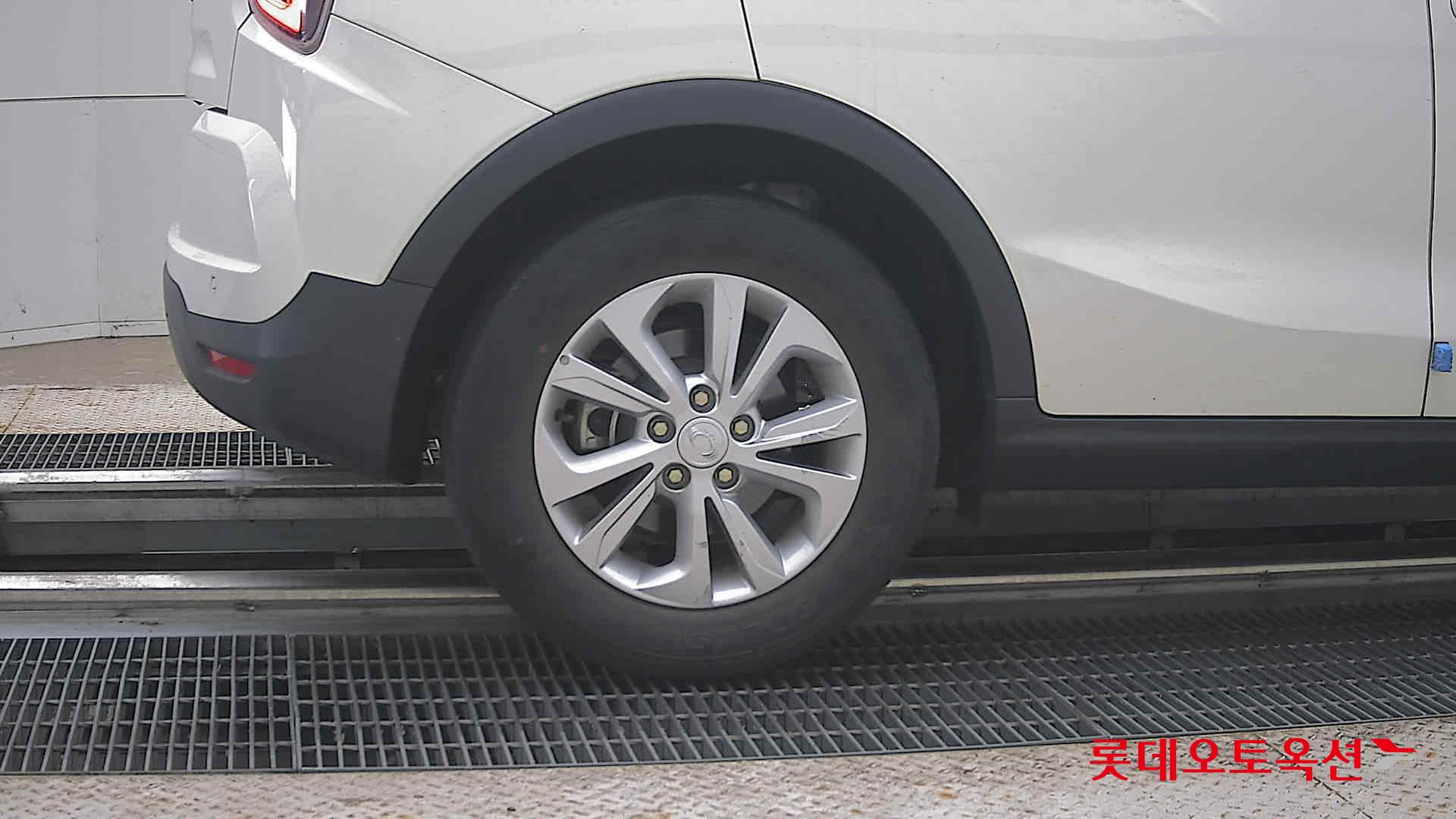 2021 - ssangyong tivoli