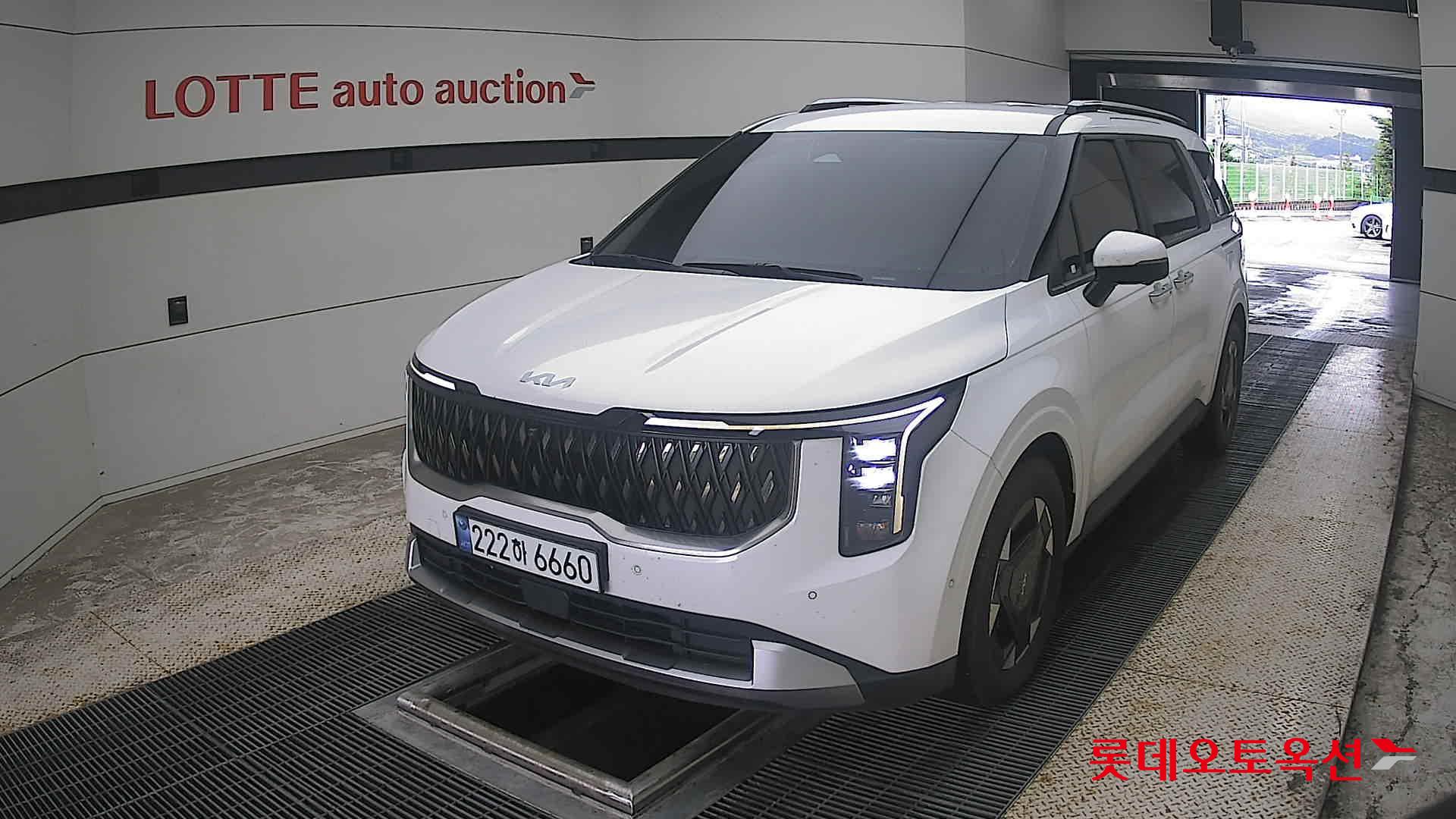 2024 - kia carnival