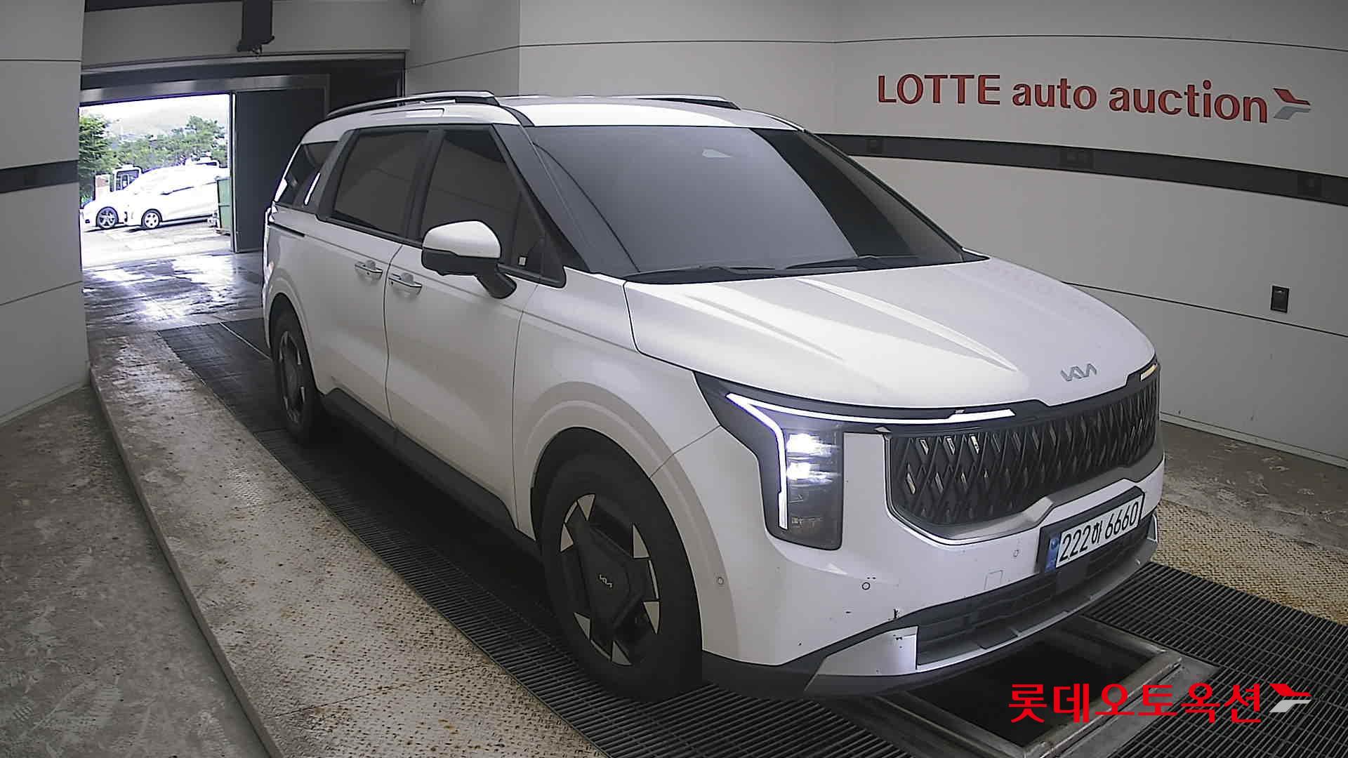 2024 - kia carnival