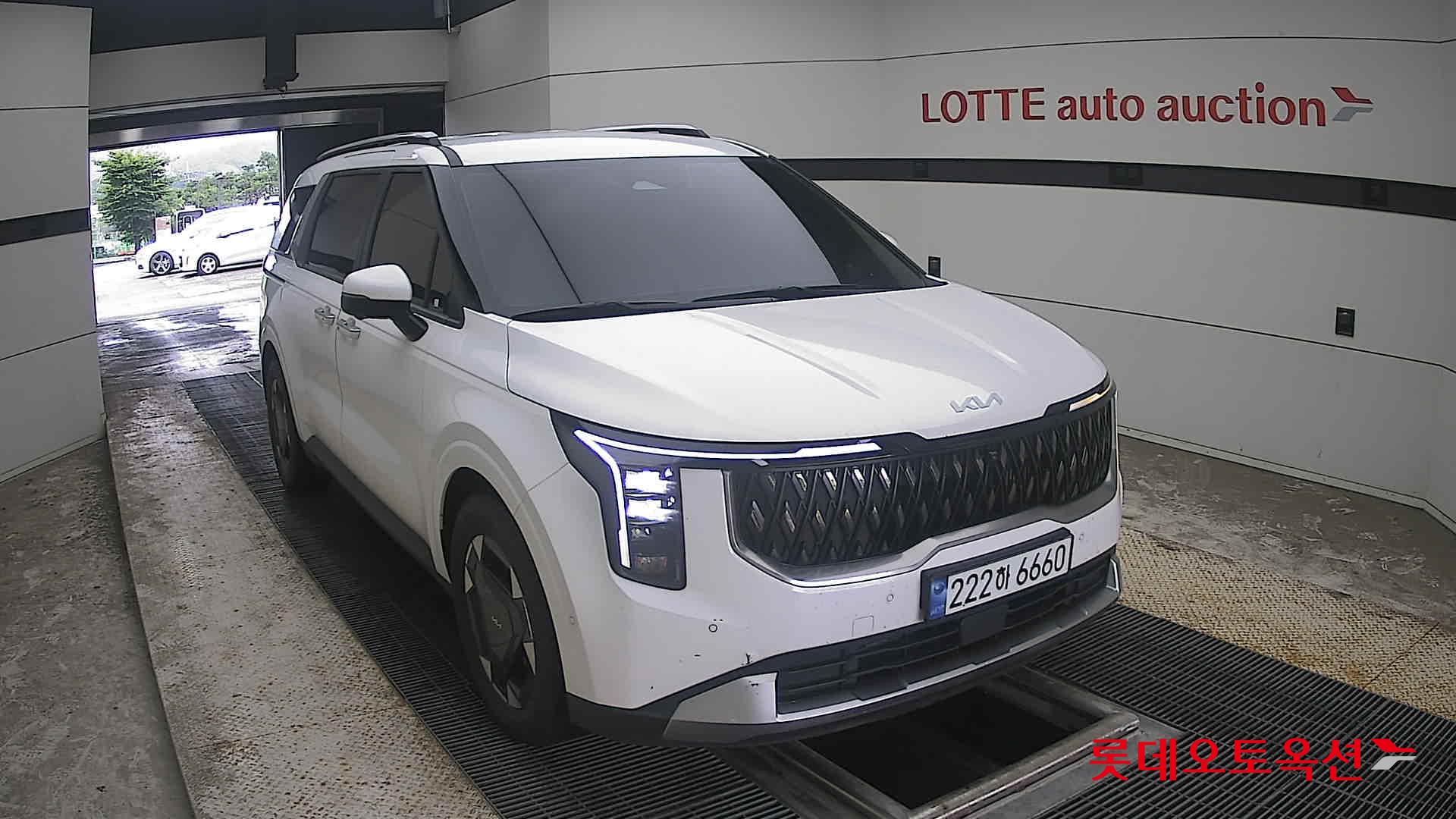 2024 - kia carnival