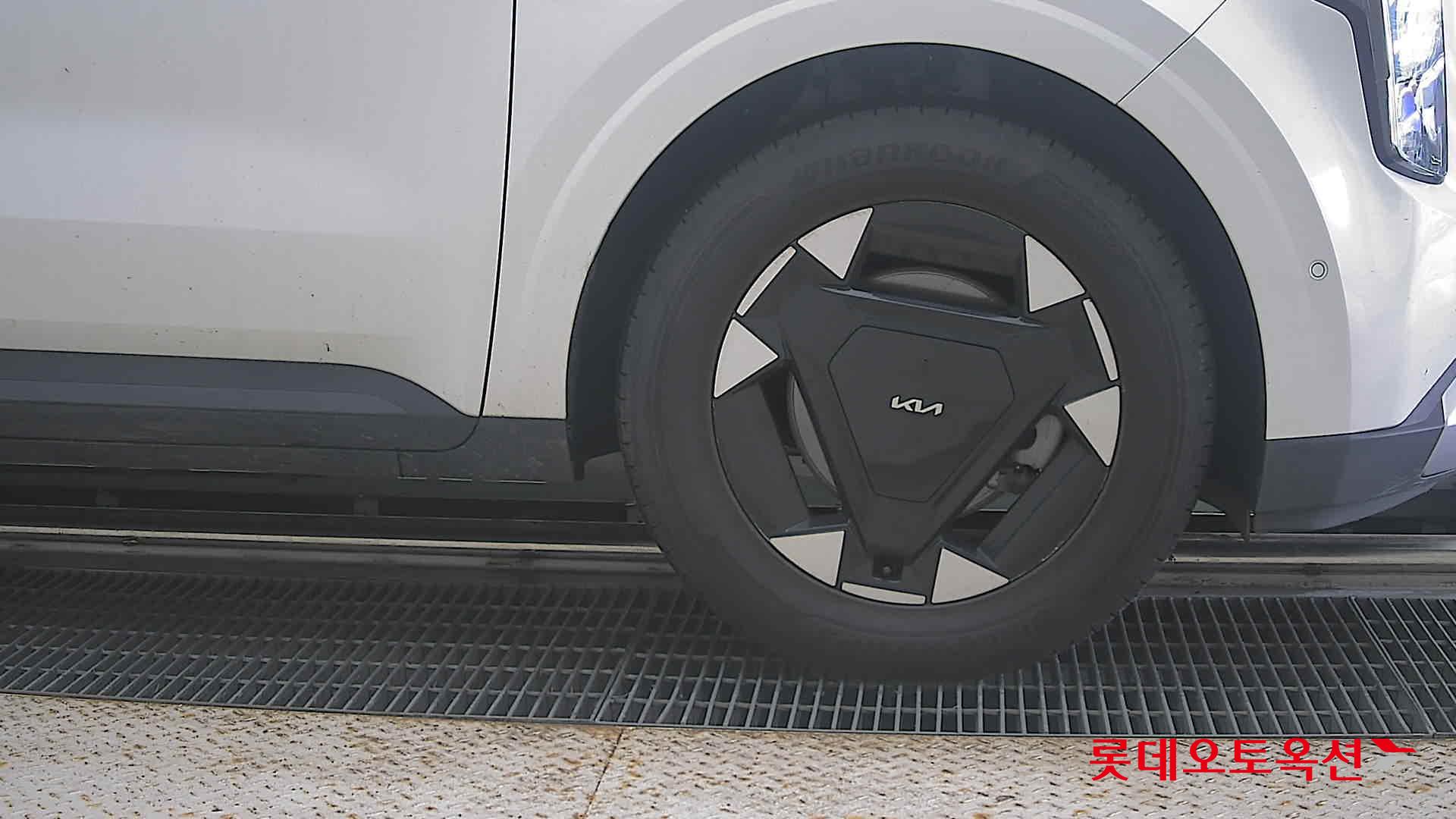 2024 - kia carnival