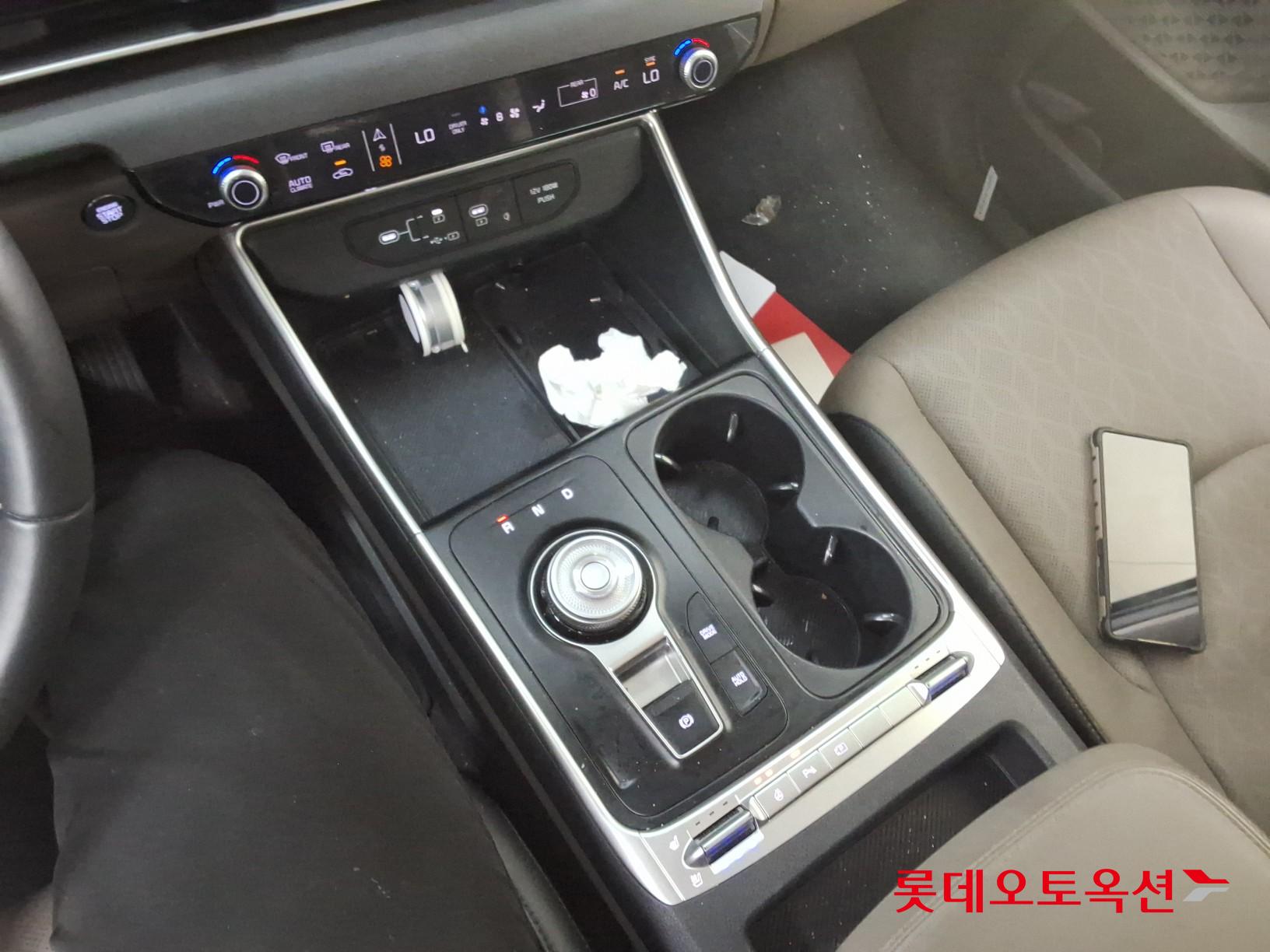 2024 - kia carnival