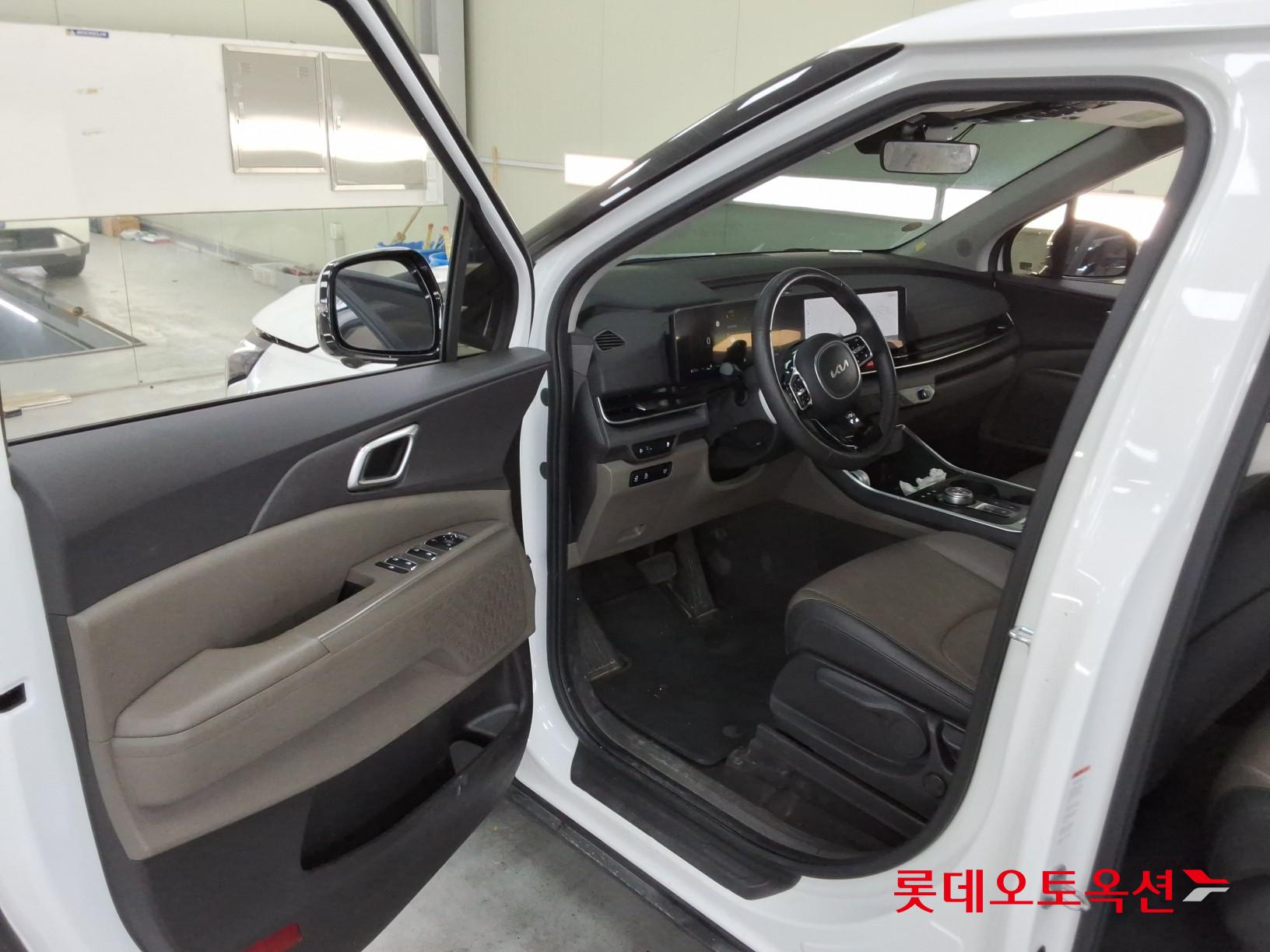 2024 - kia carnival