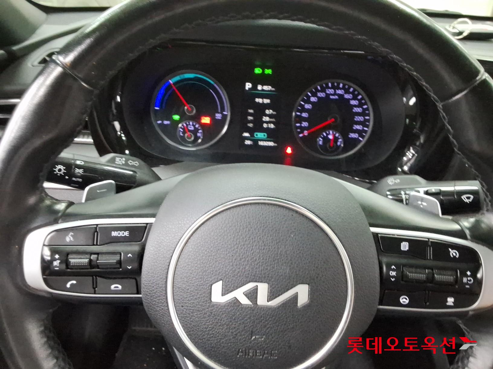 2023 - kia k5