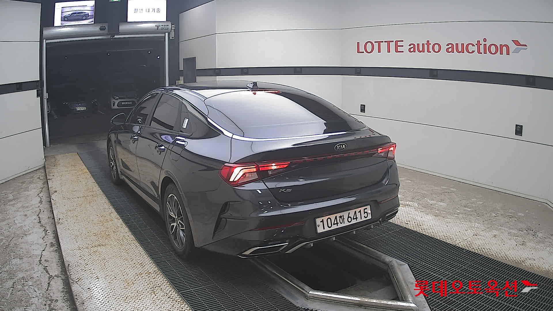 2020 - kia k5