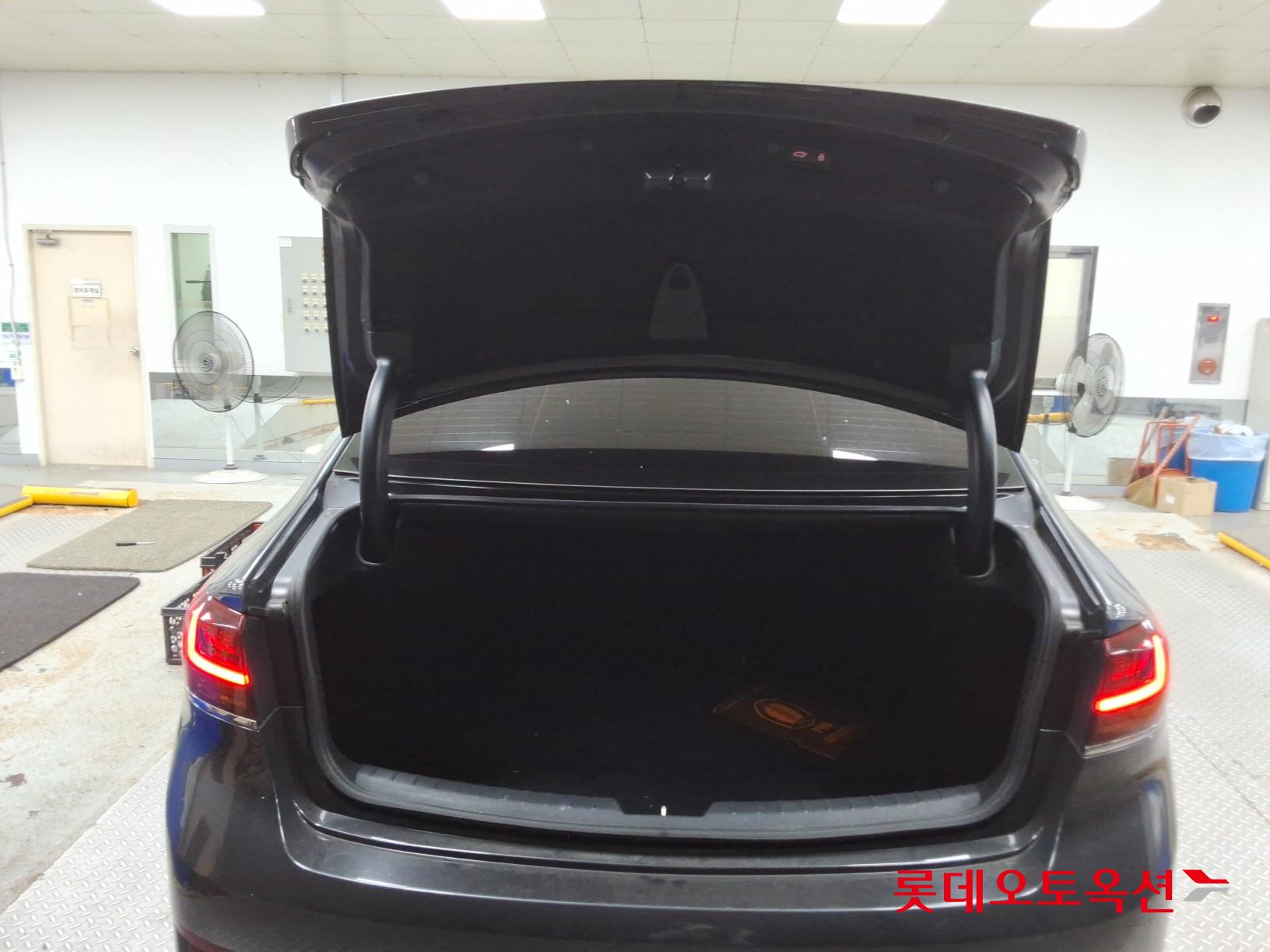 2020 - kia k7
