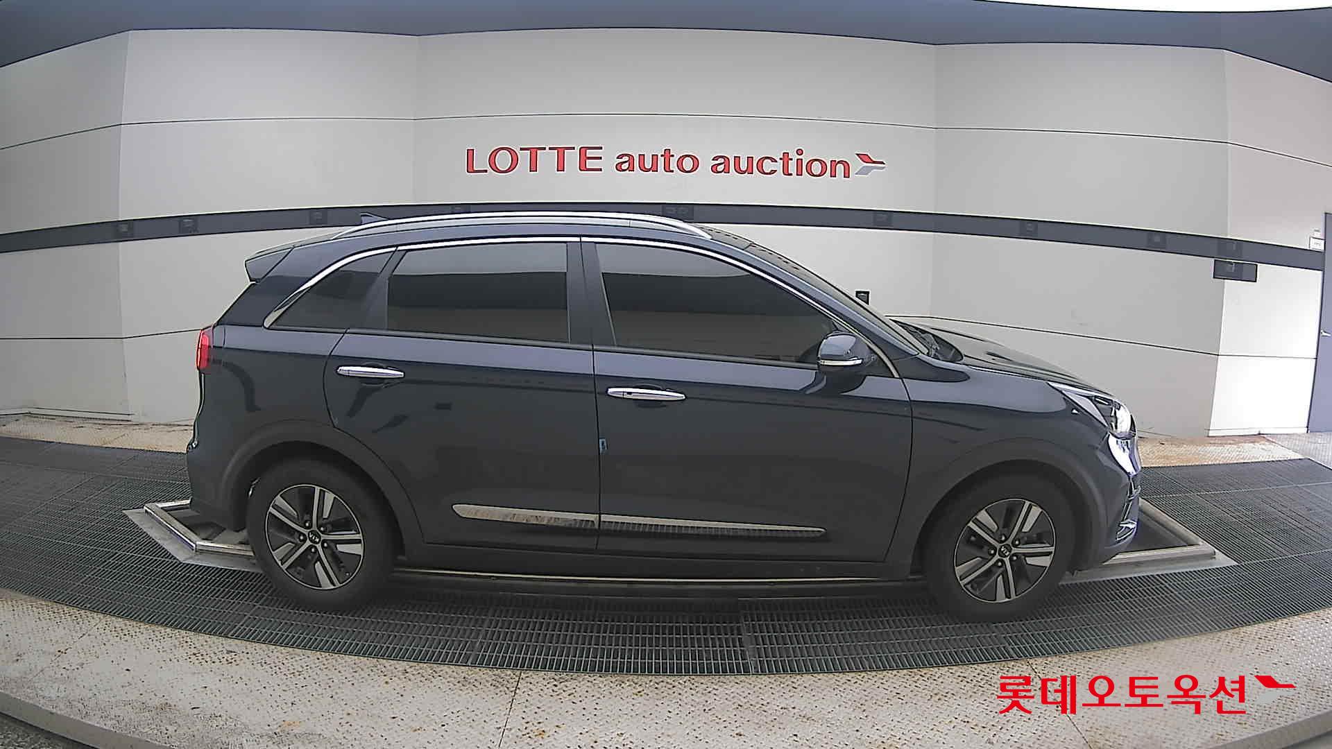 2020 - kia niro