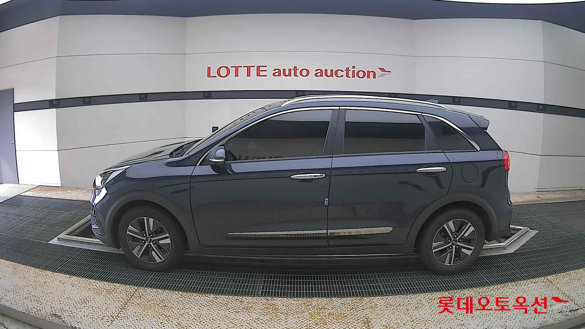2020 - kia niro