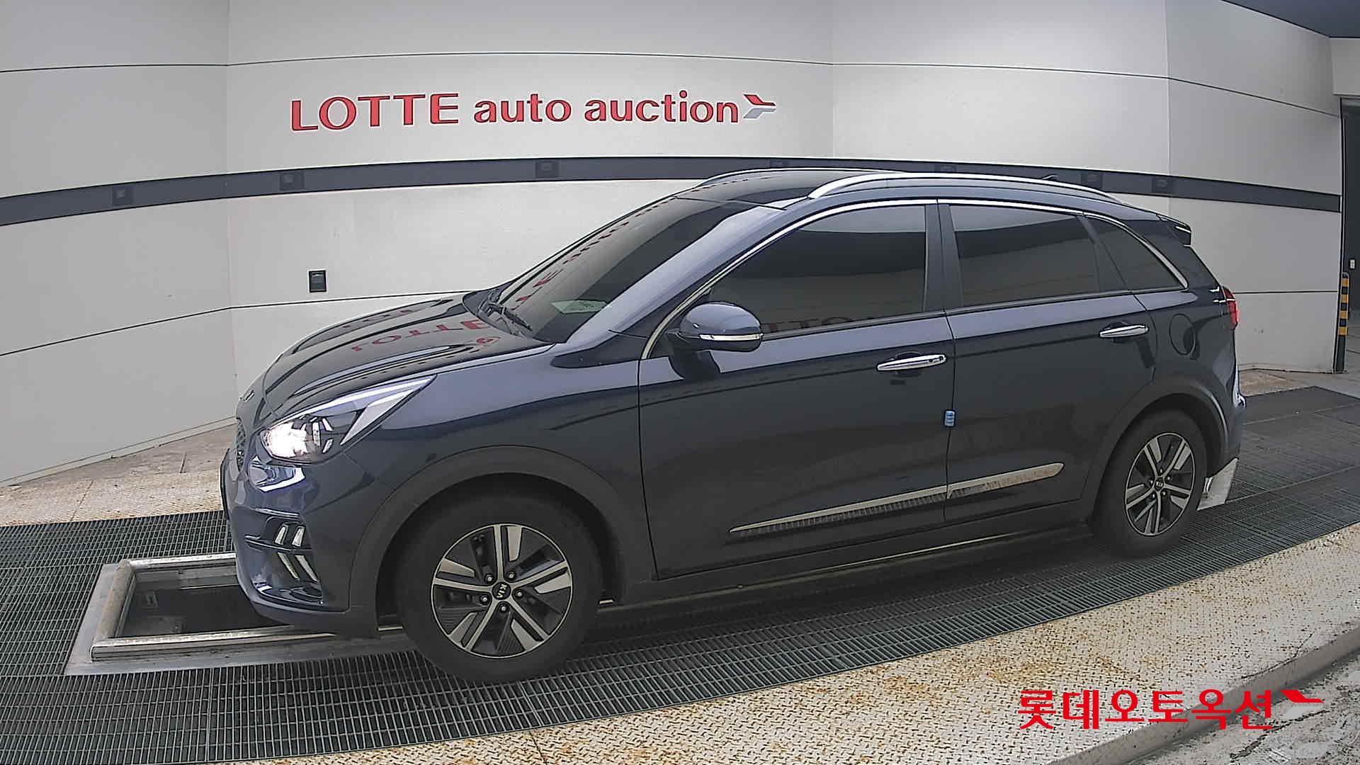 2020 - kia niro