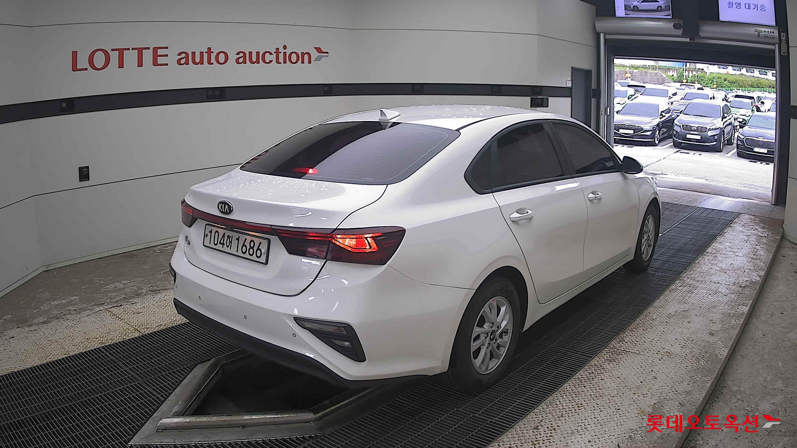 2020 - kia k3
