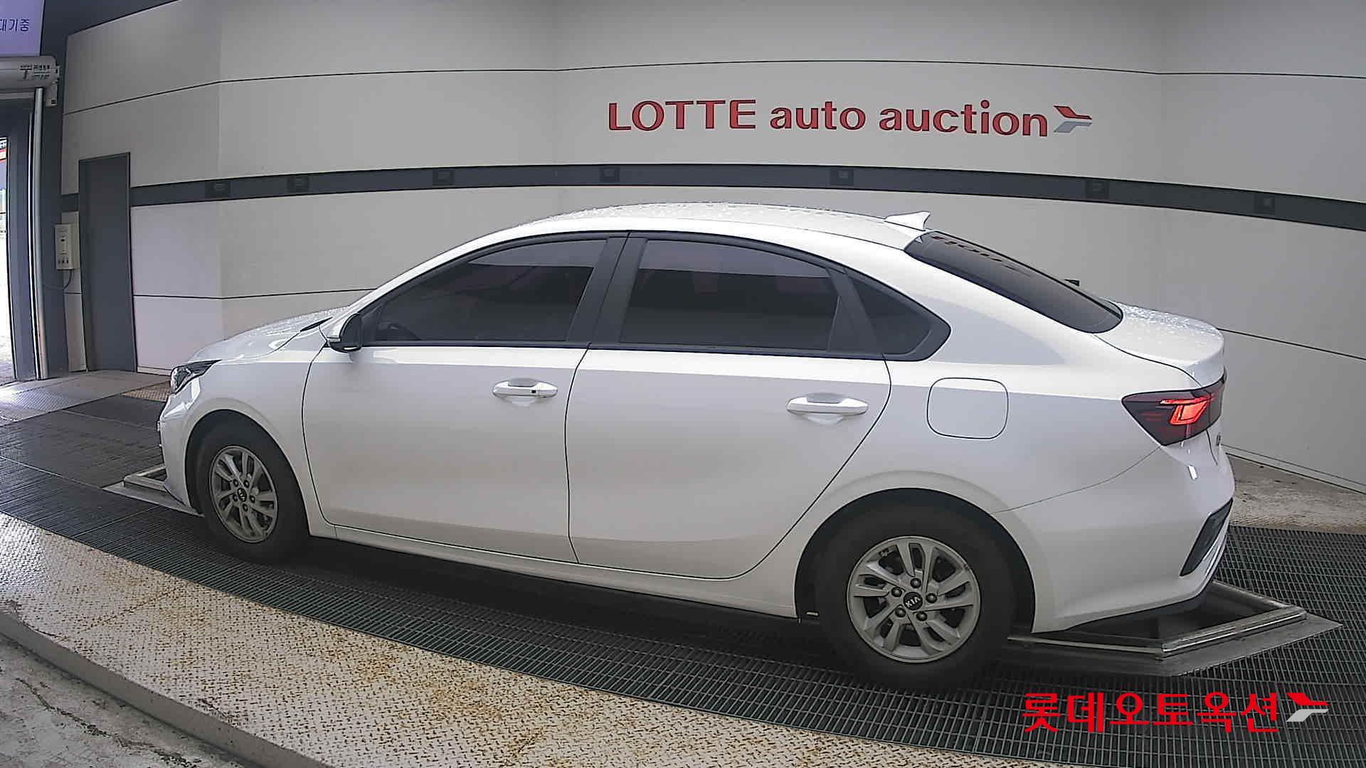 2020 - kia k3
