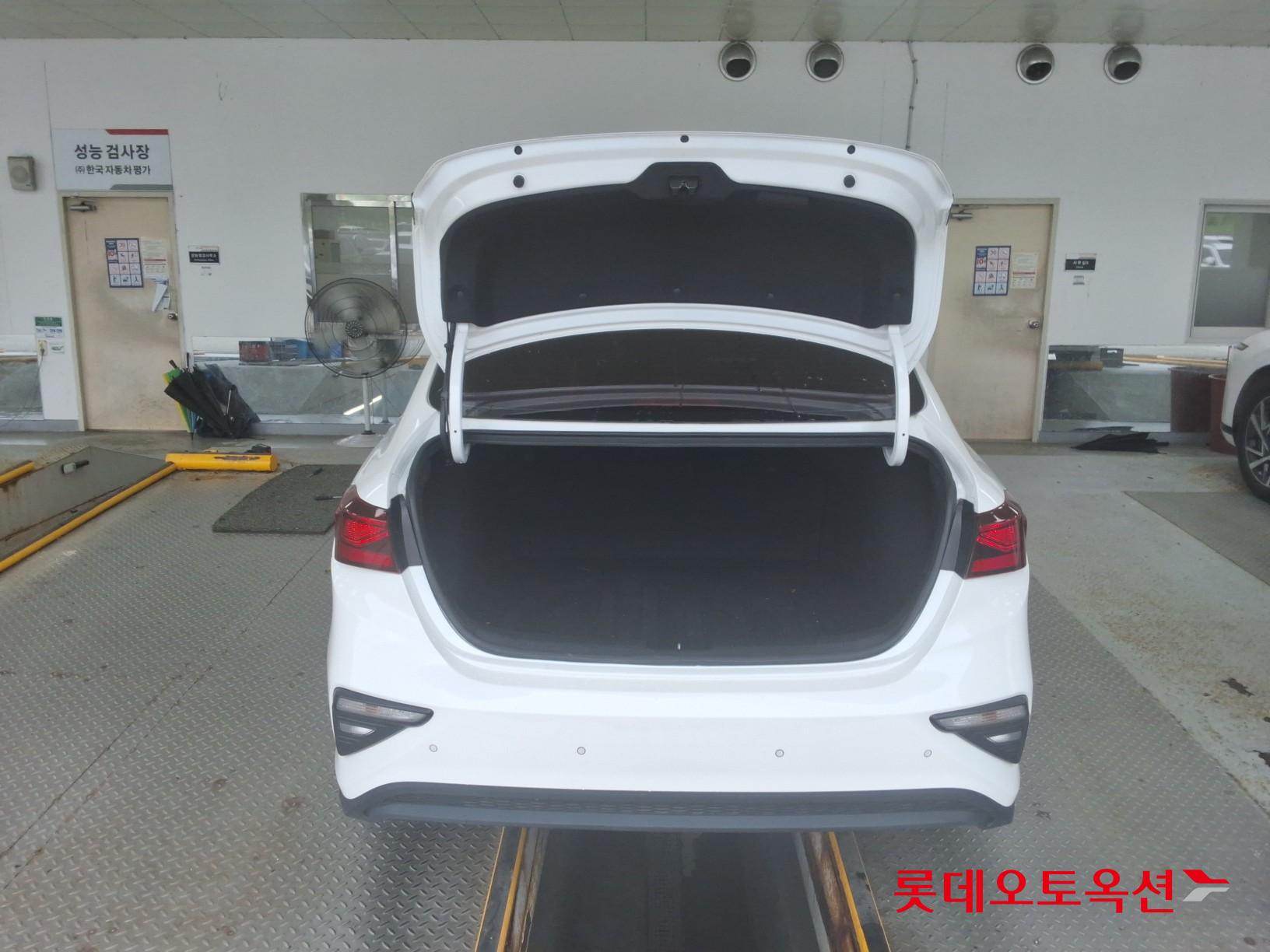 2020 - kia k3