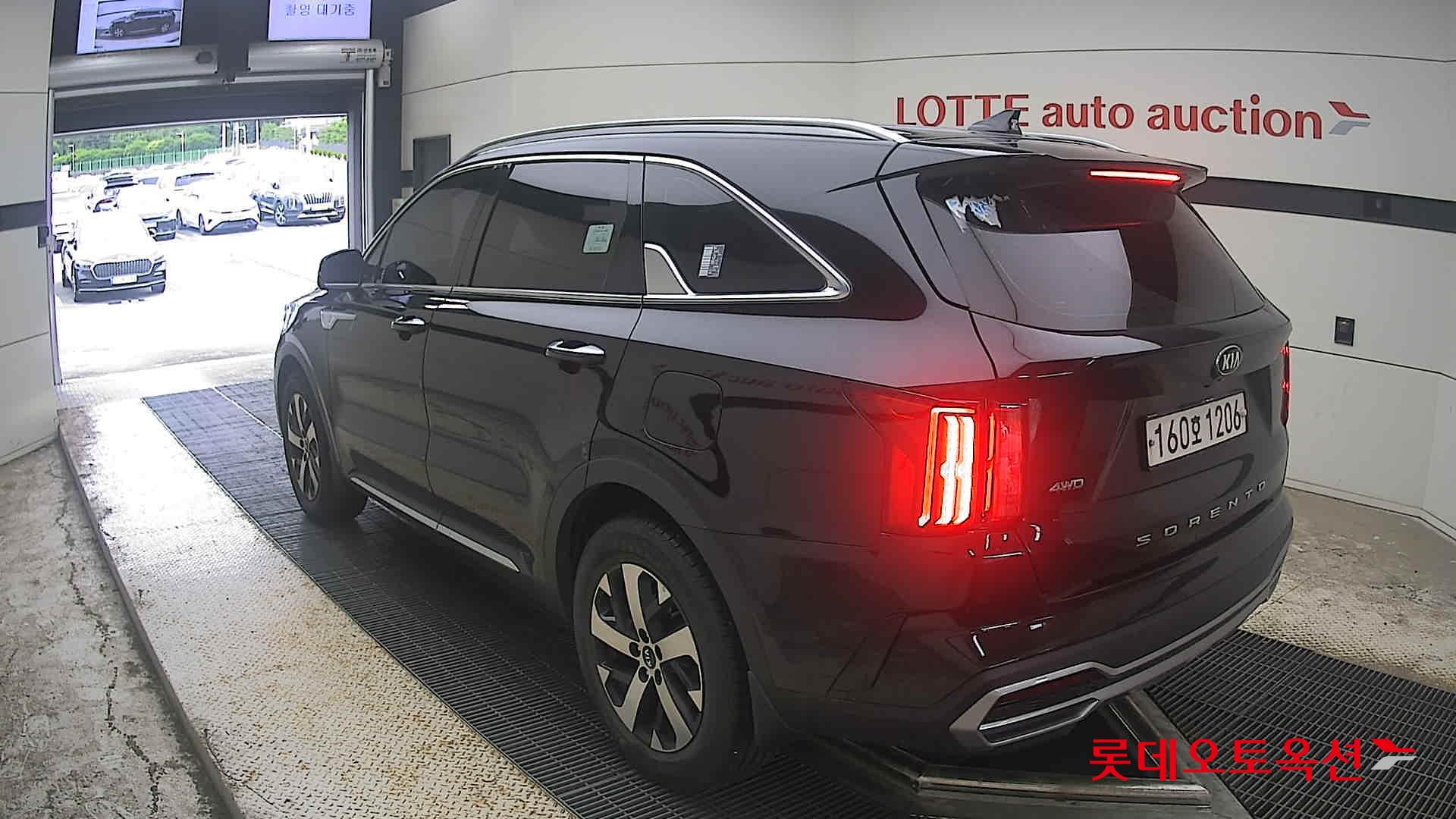 2021 - kia sorento