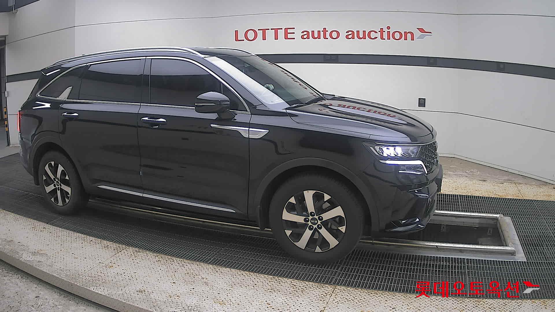 2021 - kia sorento