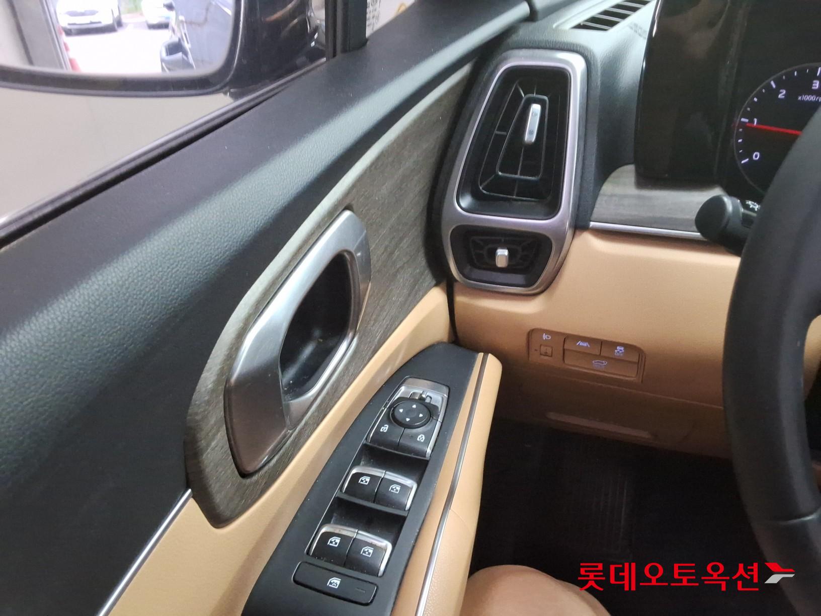 2021 - kia sorento