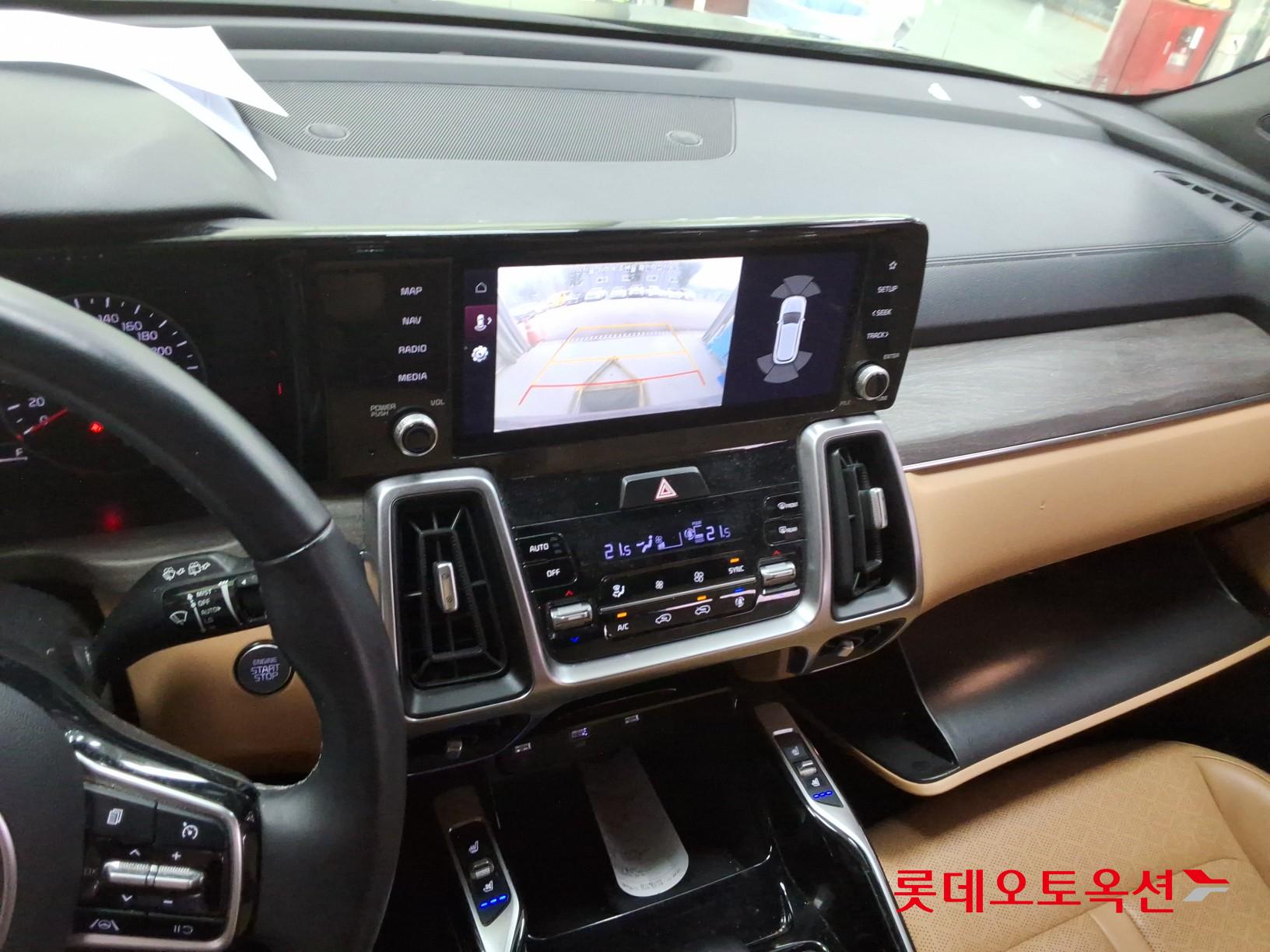 2021 - kia sorento