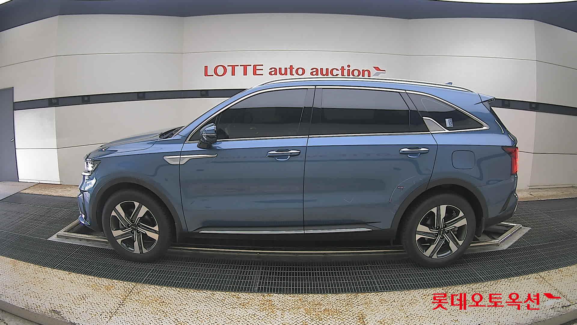 2023 - kia sorento