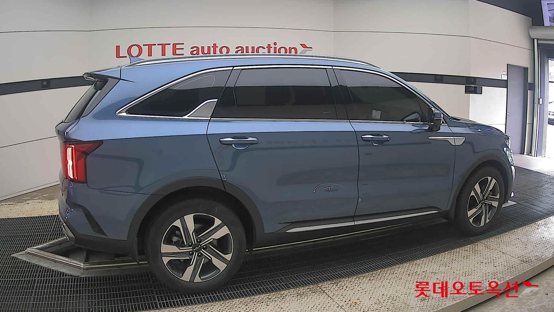 2023 - kia sorento