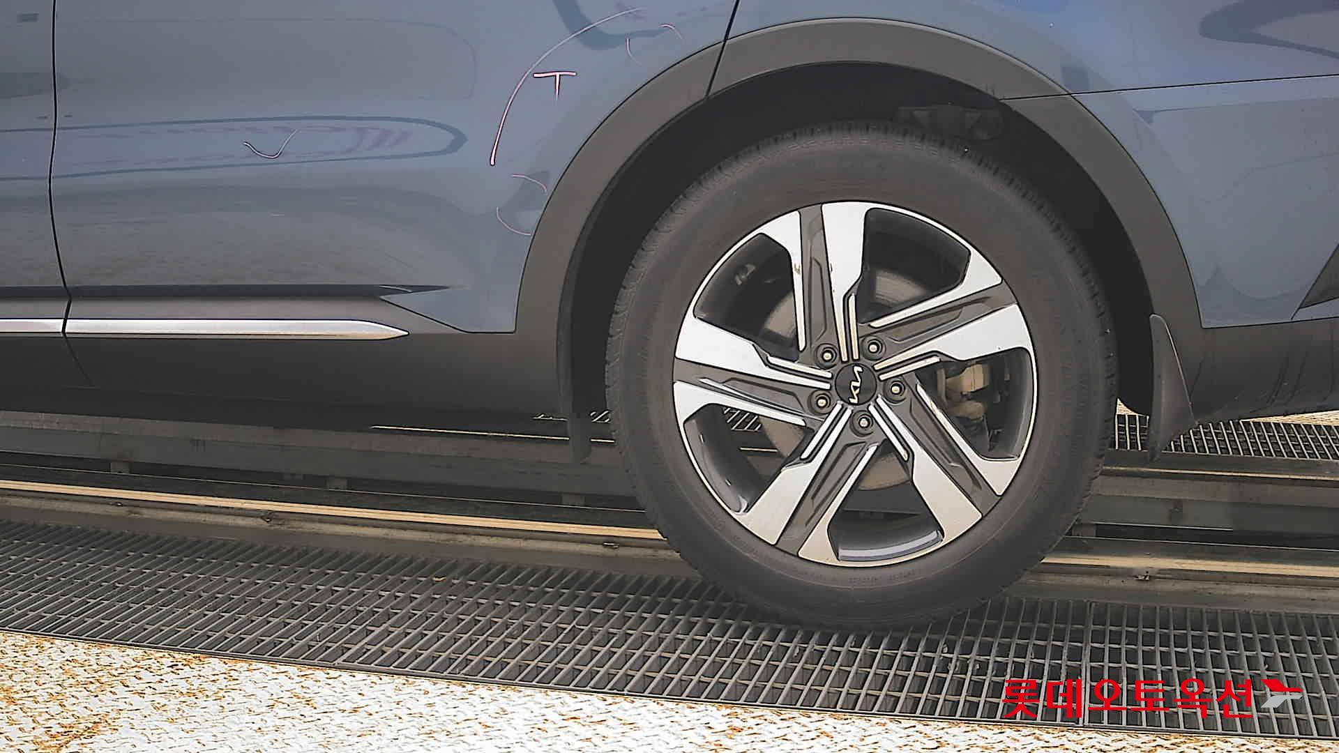 2023 - kia sorento