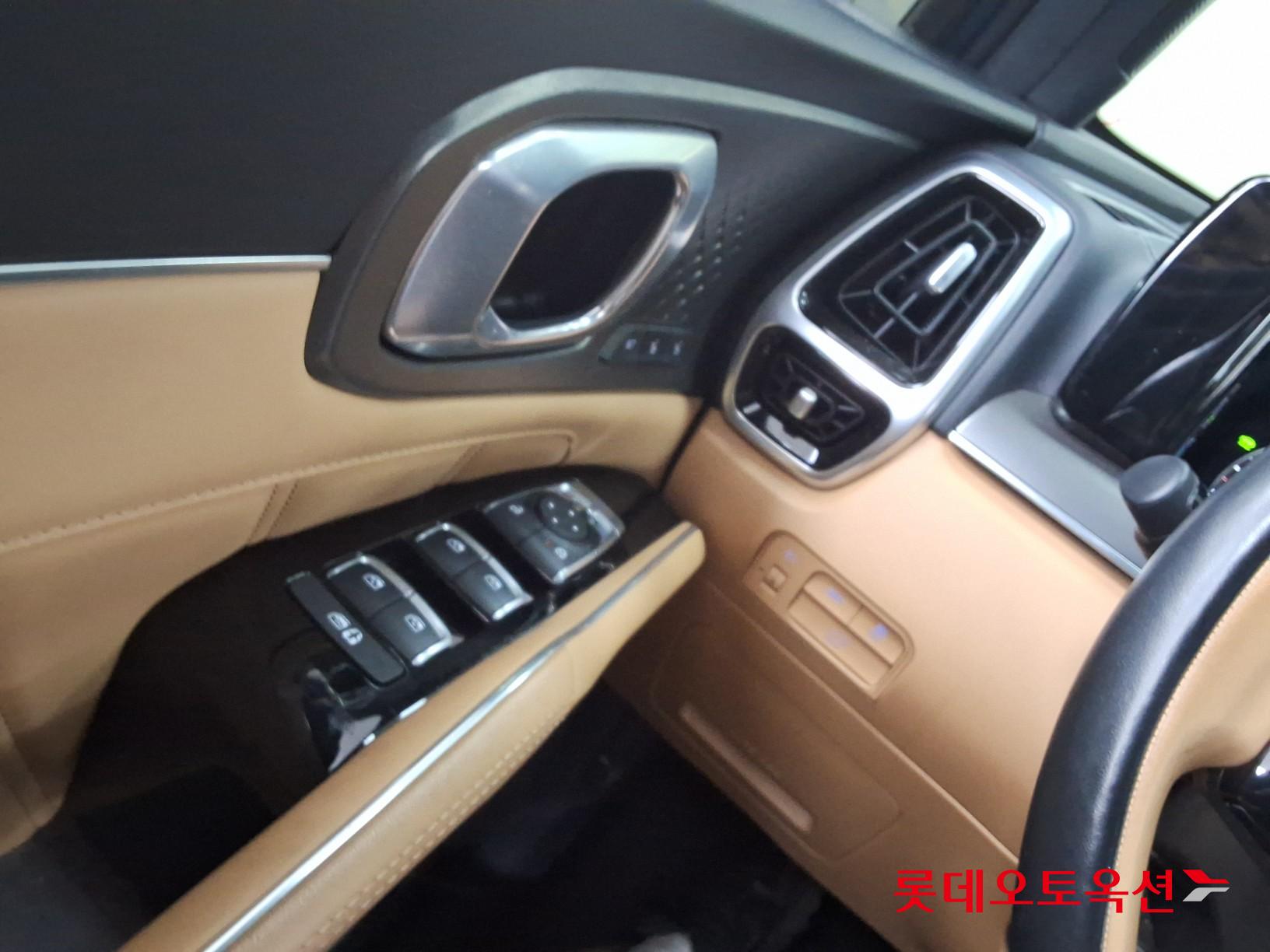 2023 - kia sorento