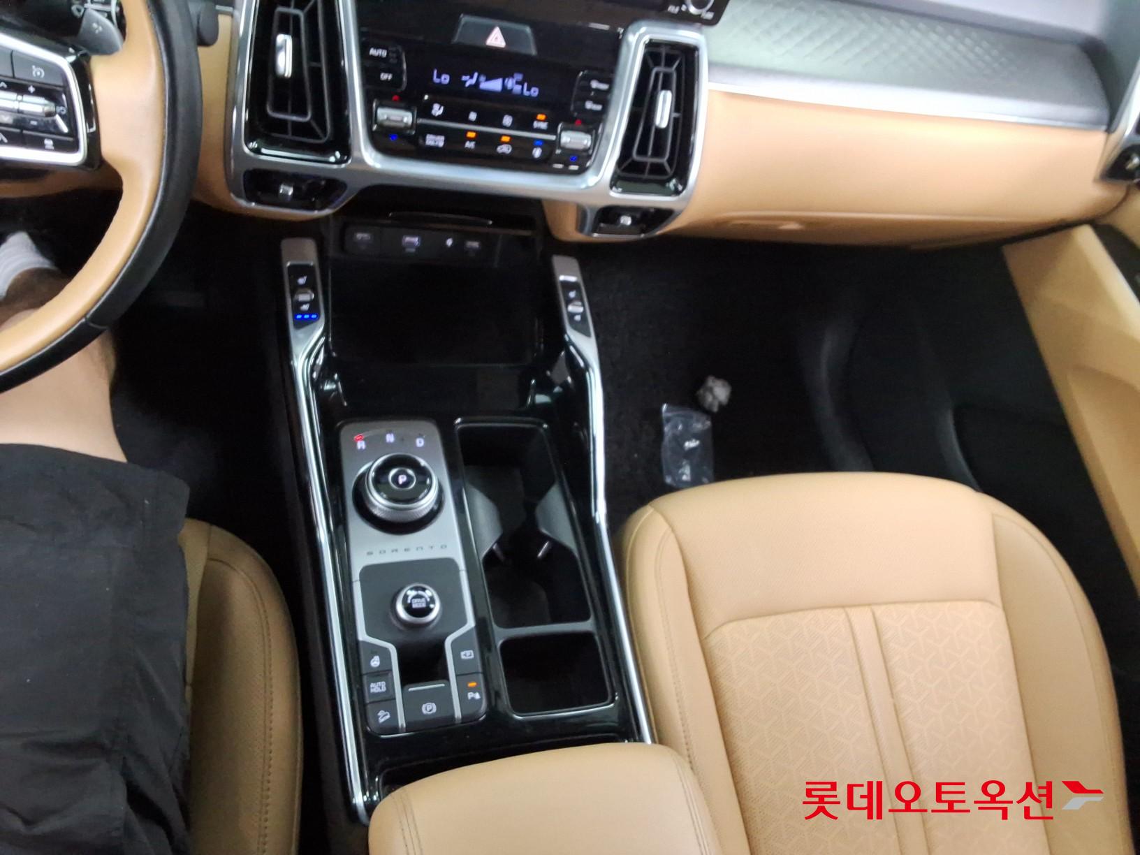 2023 - kia sorento
