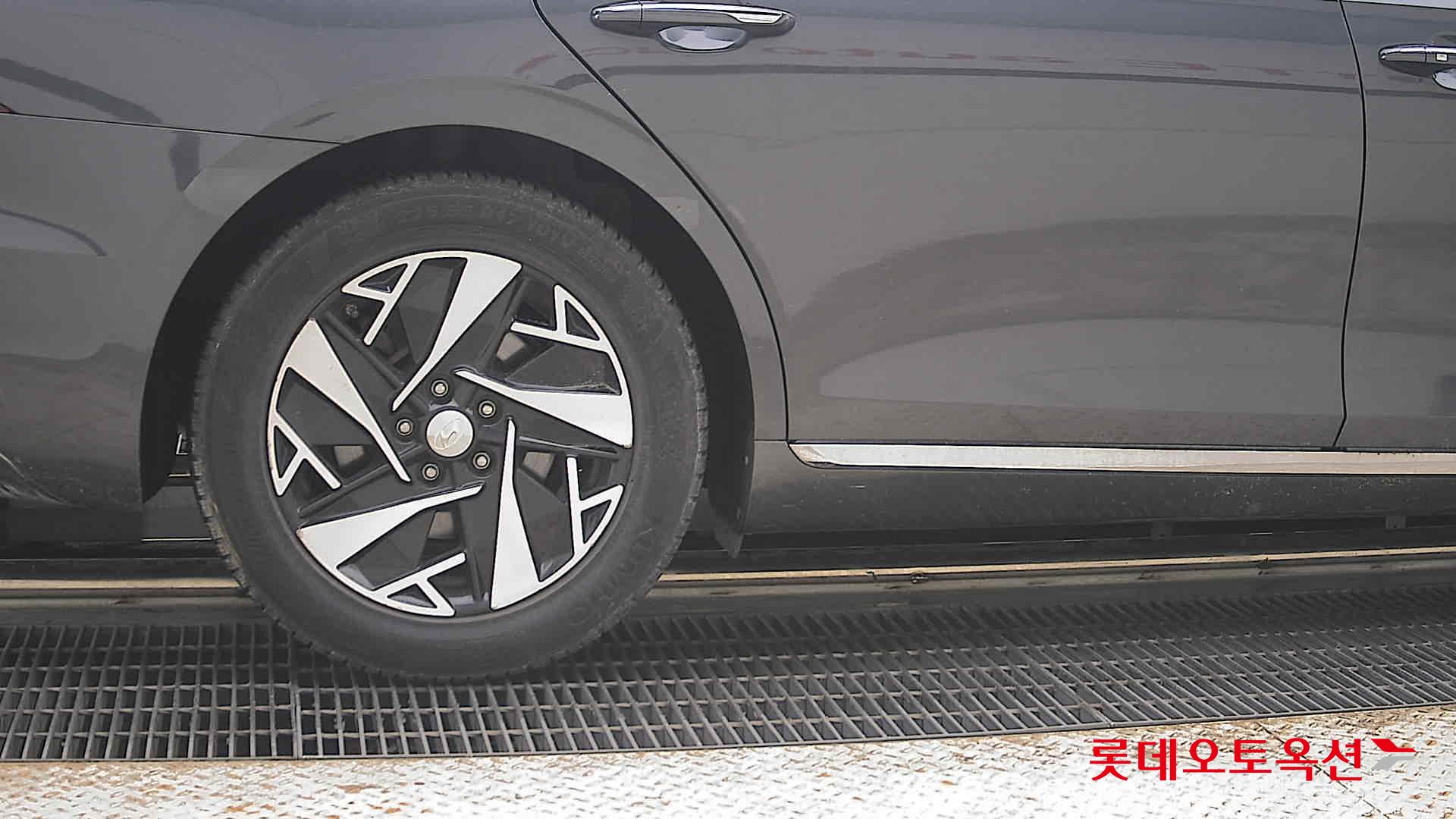 2023 - hyundai grandeur