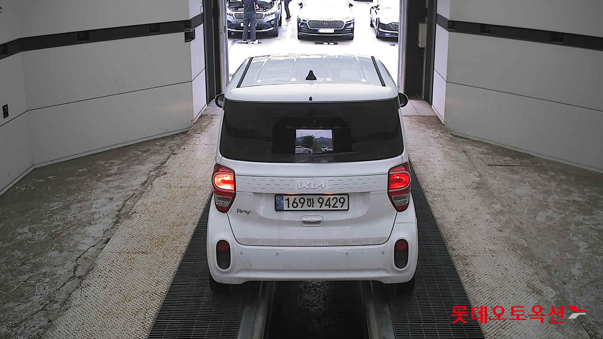2022 - kia ray