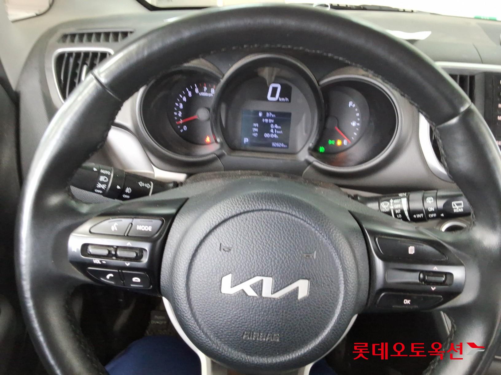 2022 - kia ray