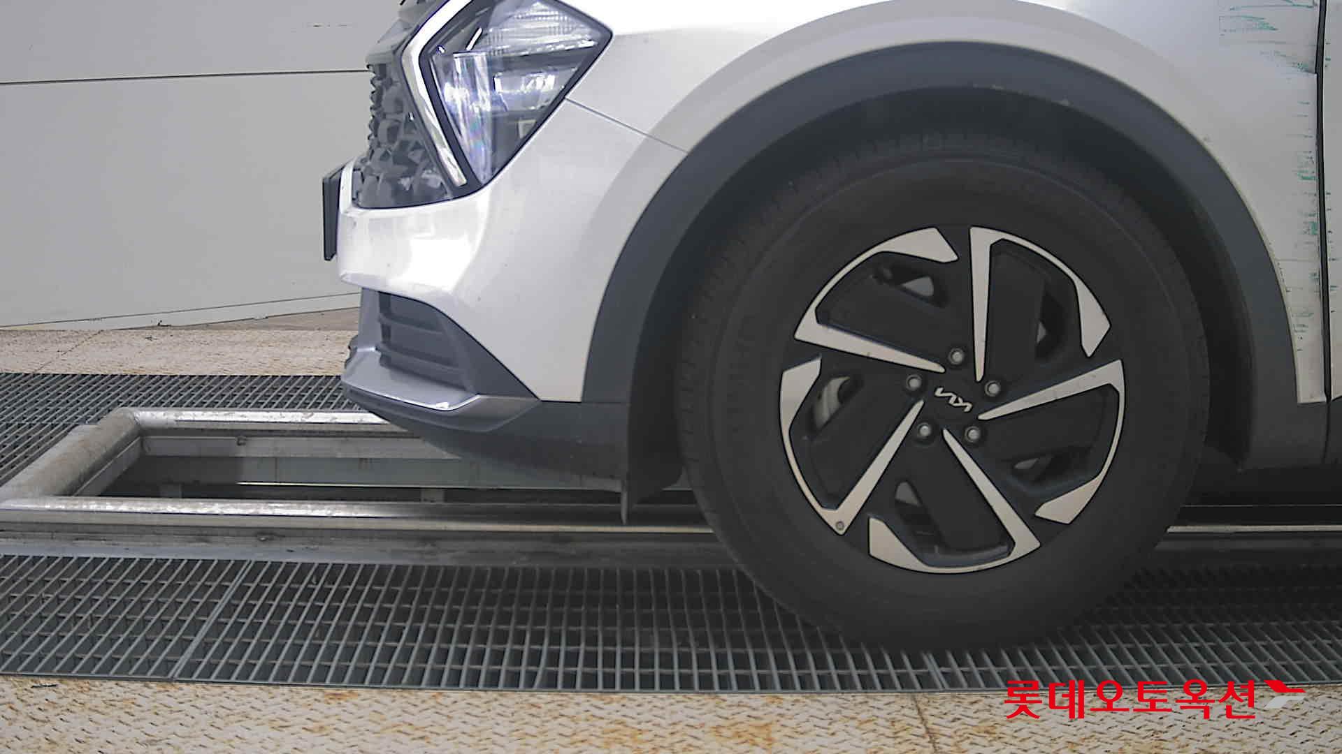 2022 - kia sportage