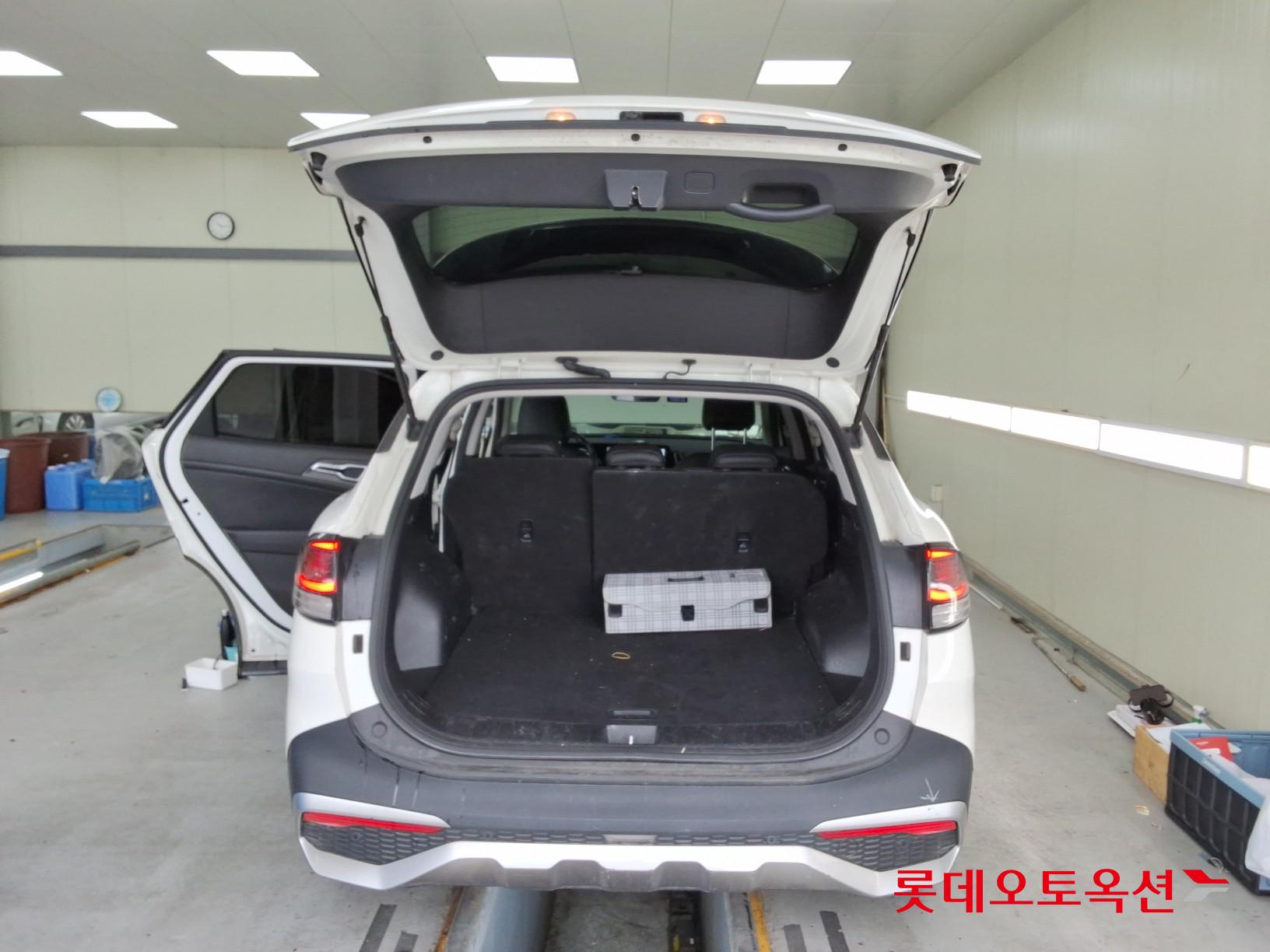 2022 - kia sportage