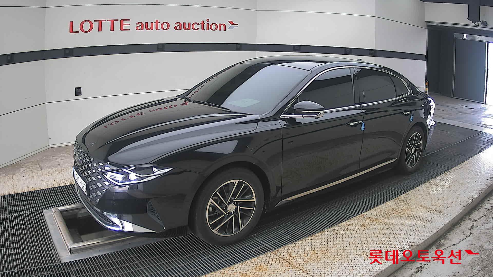 2022 - hyundai grandeur