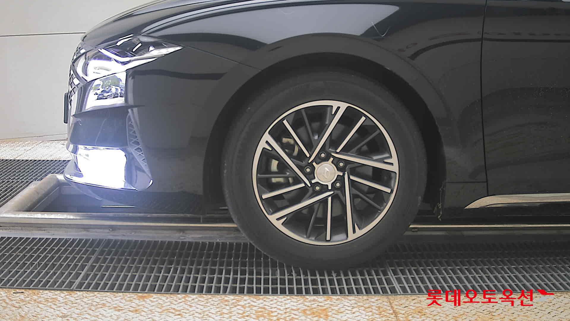 2022 - hyundai grandeur