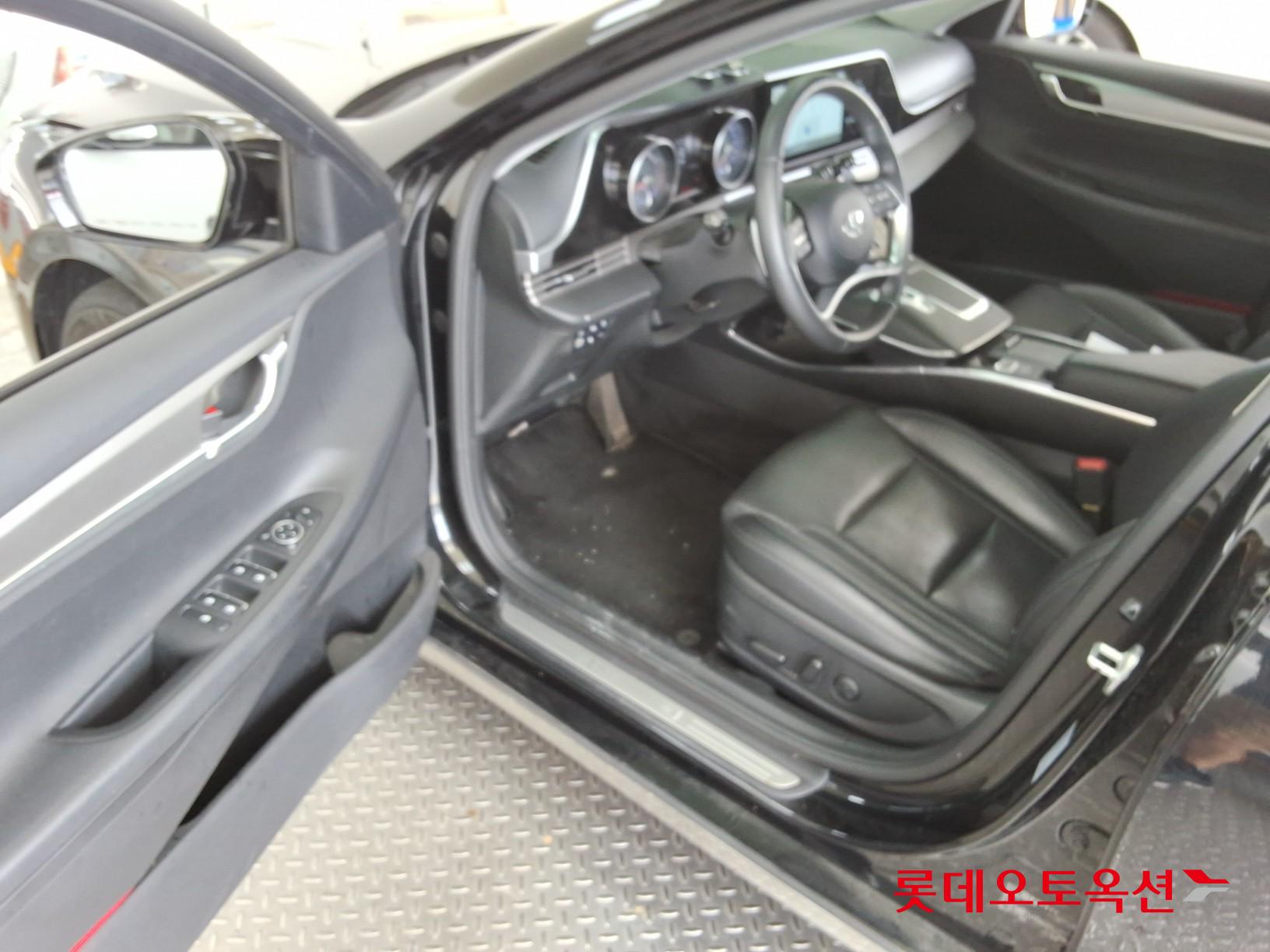 2022 - hyundai grandeur