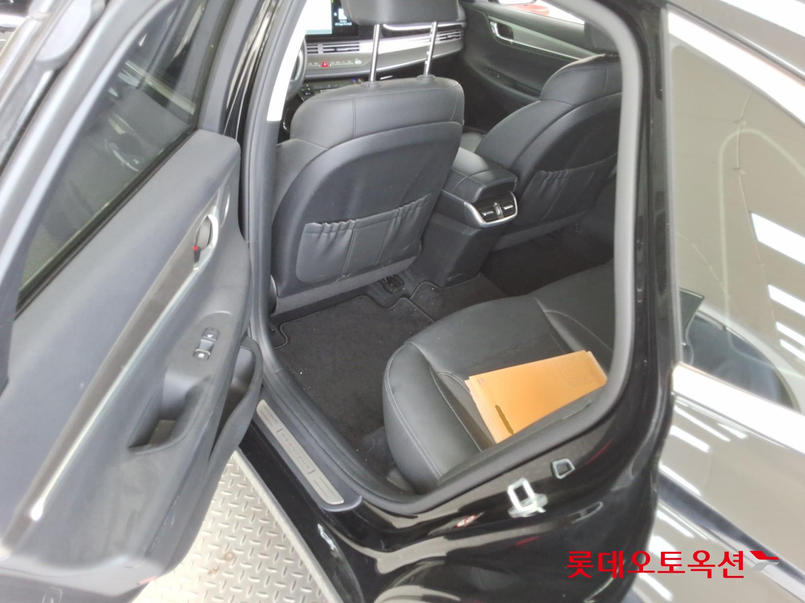 2022 - hyundai grandeur